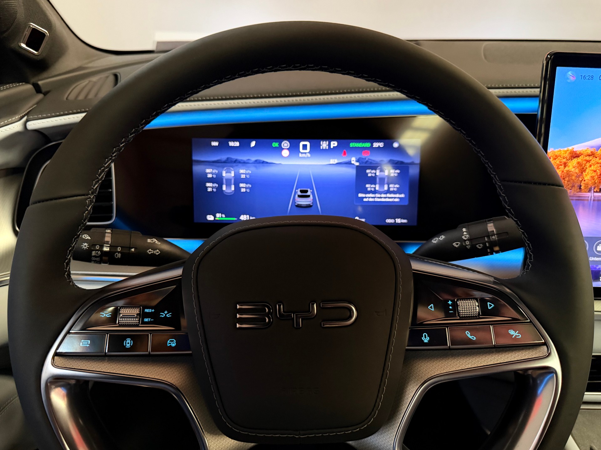 BYD Sealion 7 91,3 kWh Excellence AWD-image-14