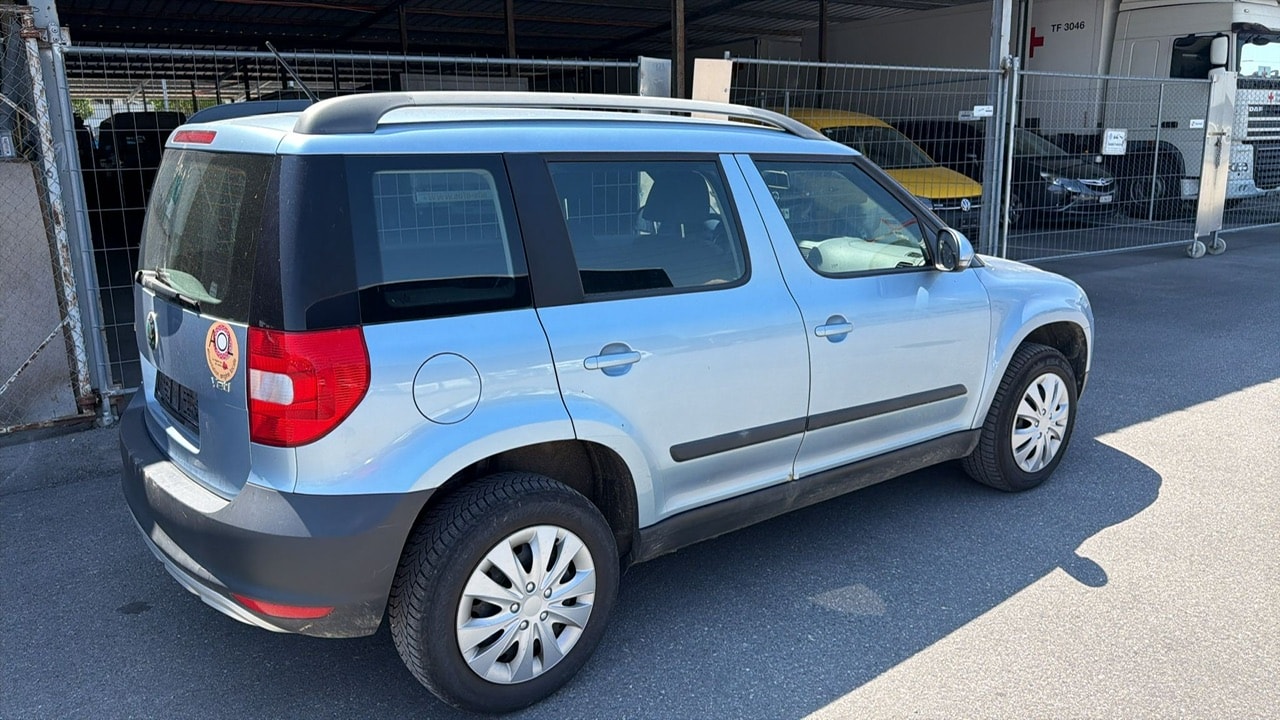 SKODA Yeti 2.0 TDI AllDrive 4x4-image-2