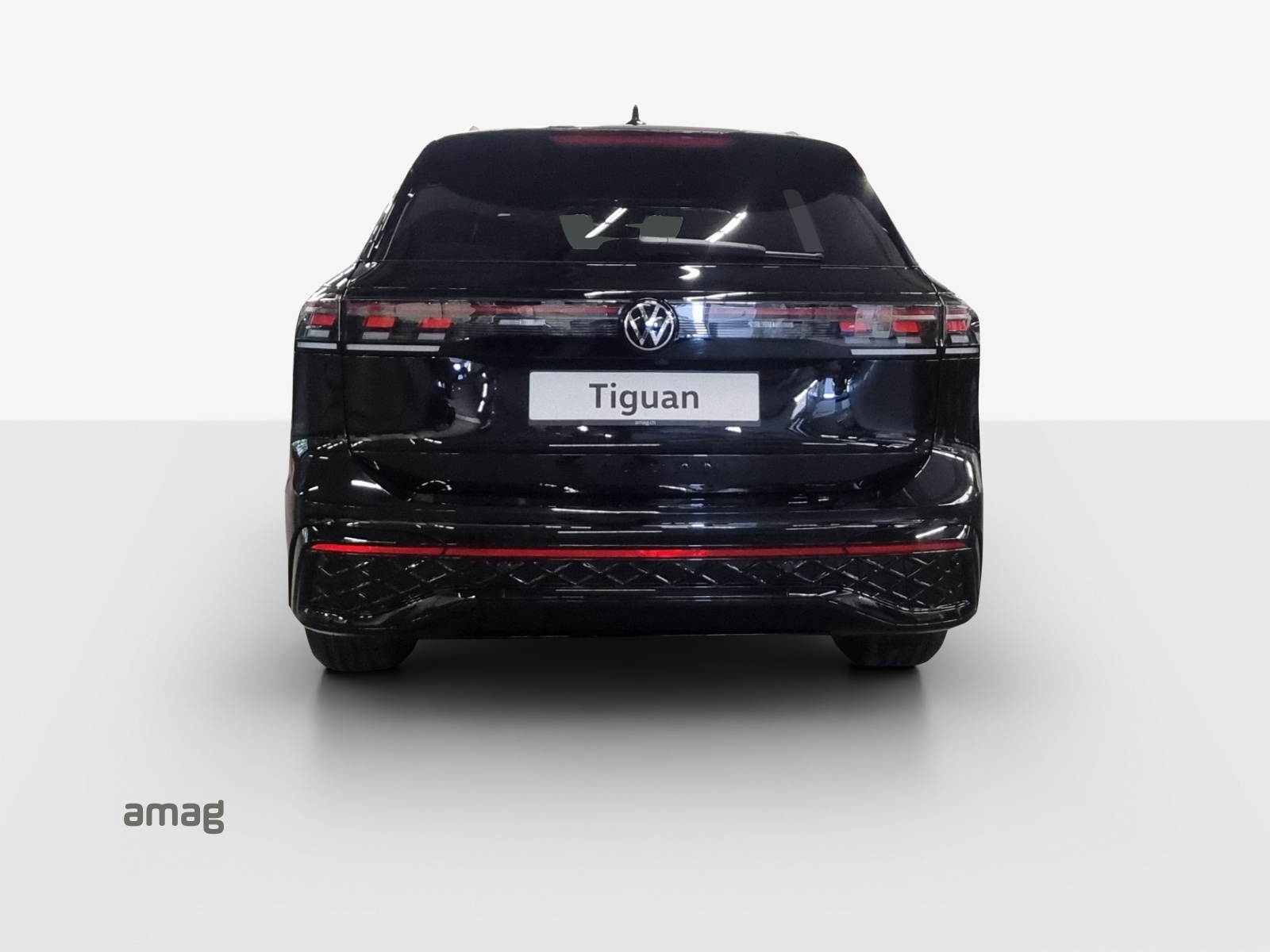 VW Tiguan 2.0 TDI SCR R-Line 4Motion DSG-image-3
