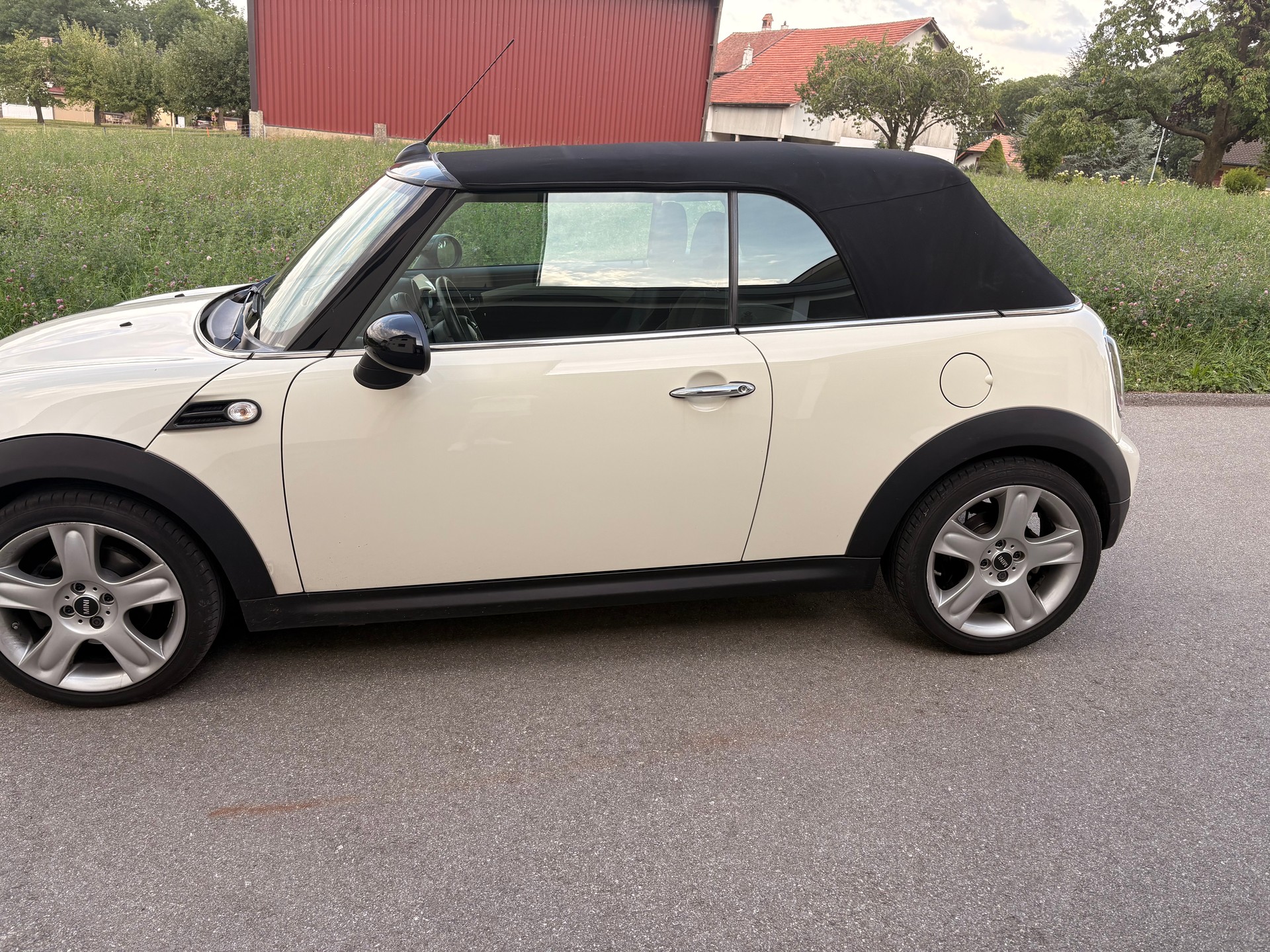 MINI 1.5i Cooper-image-5