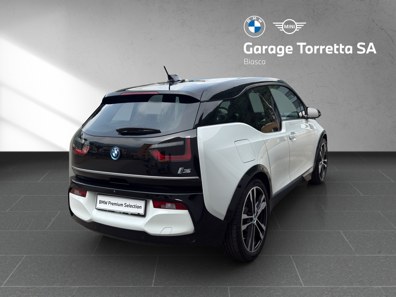BMW i3s (120Ah)-image-4