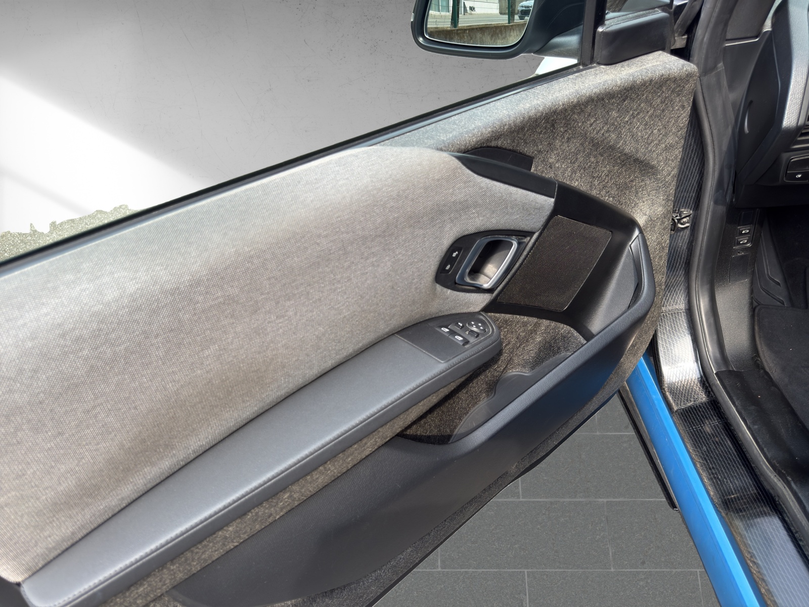 BMW i3s (120Ah)-image-14