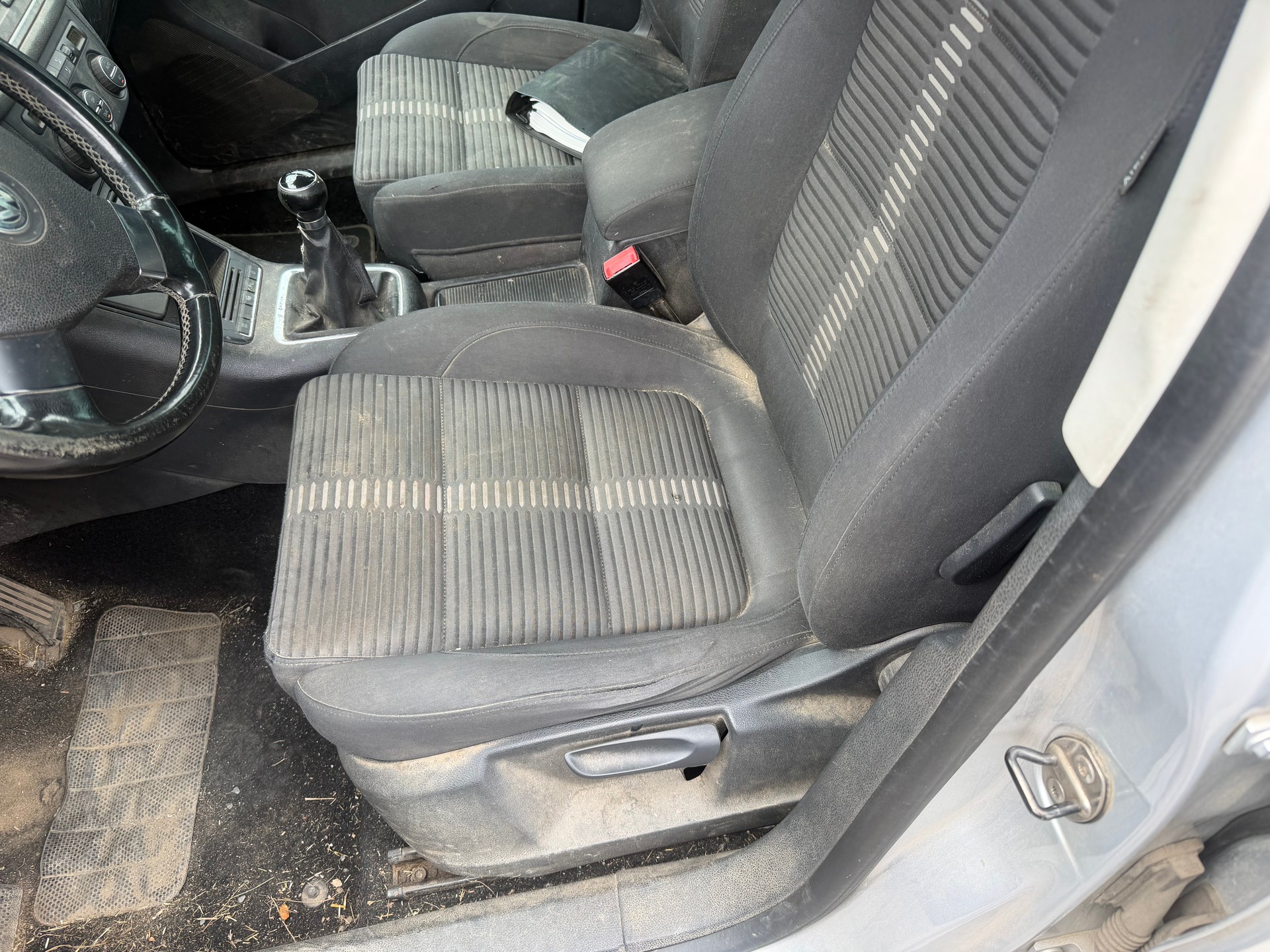 VW Tiguan 2.0 TDI Sport&Style-image-6