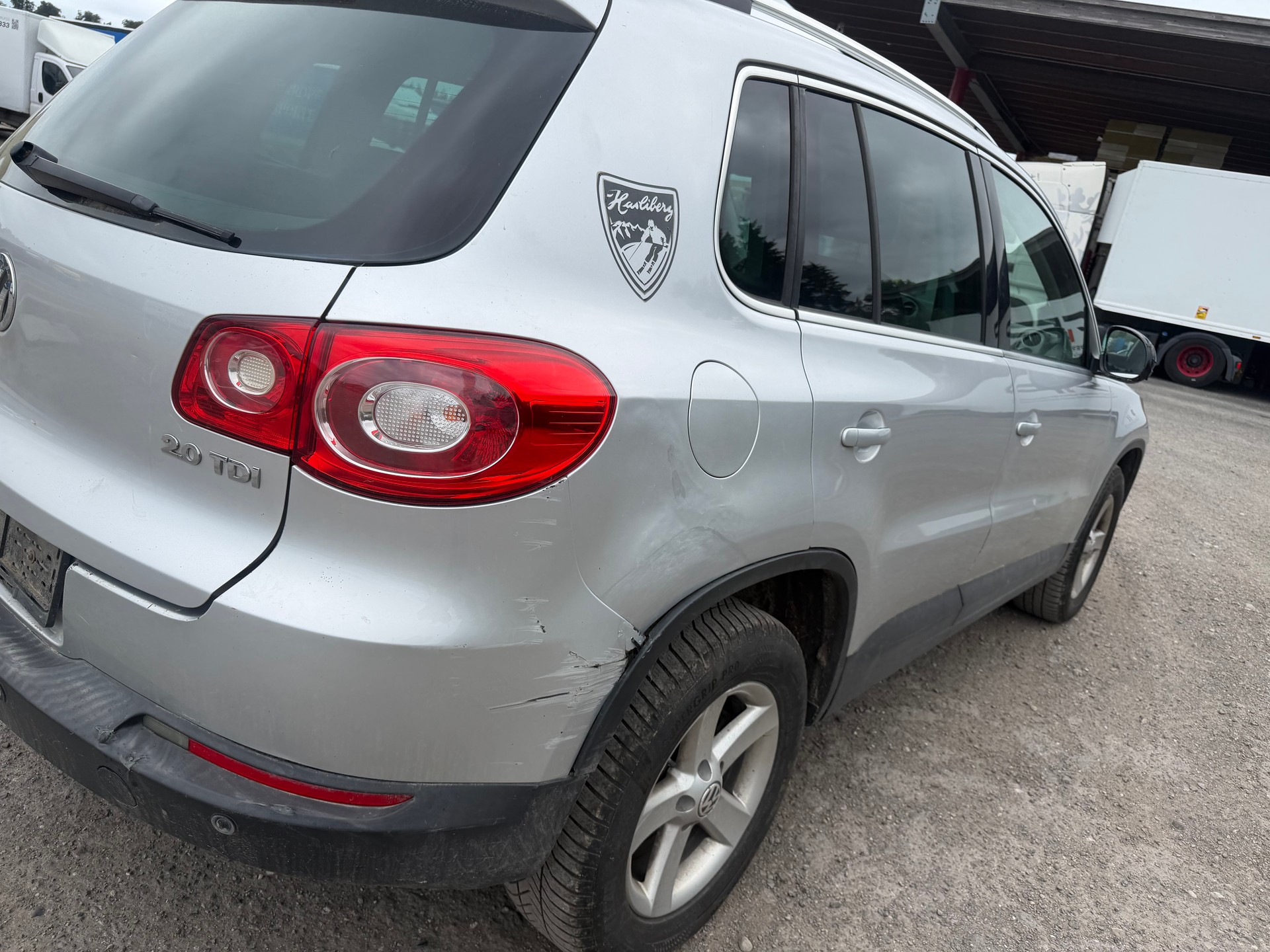 VW Tiguan 2.0 TDI Sport&Style-image-14