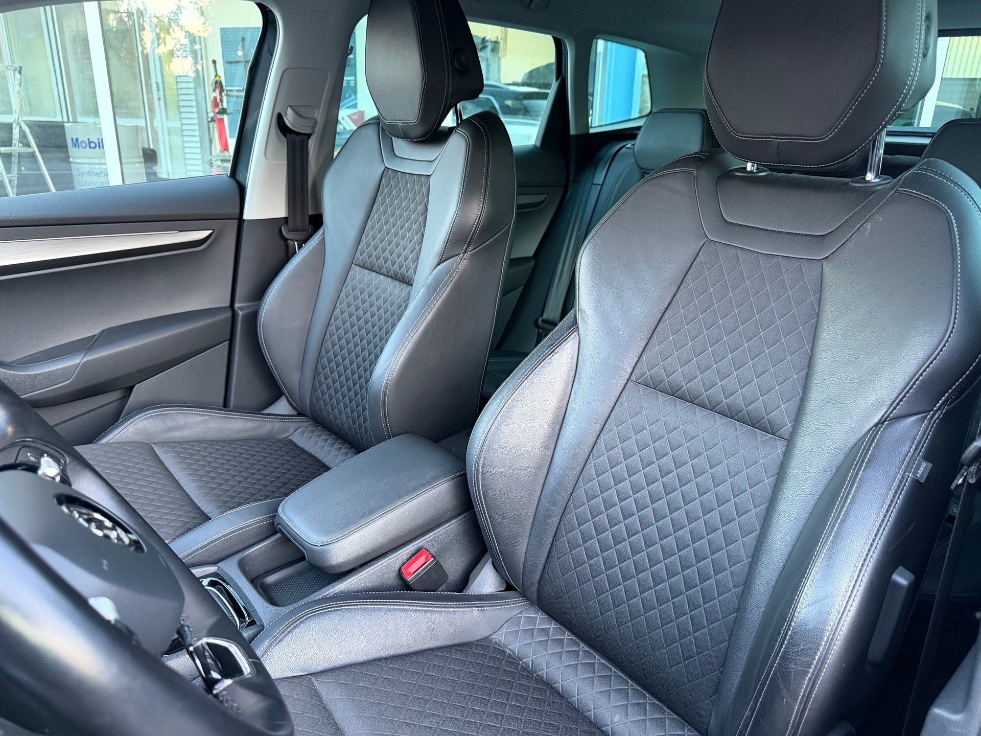 SKODA Karoq 1.5 TSI ACT Style DSG-image-6