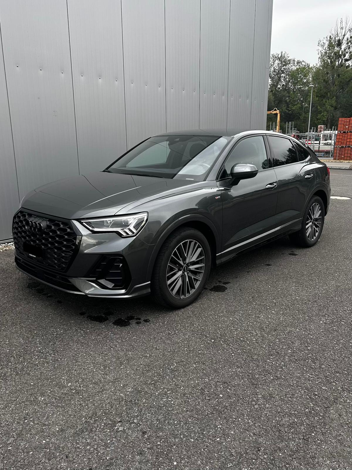 AUDI 1.5 35 TFSI S line Attraction S-Tronic-image-0