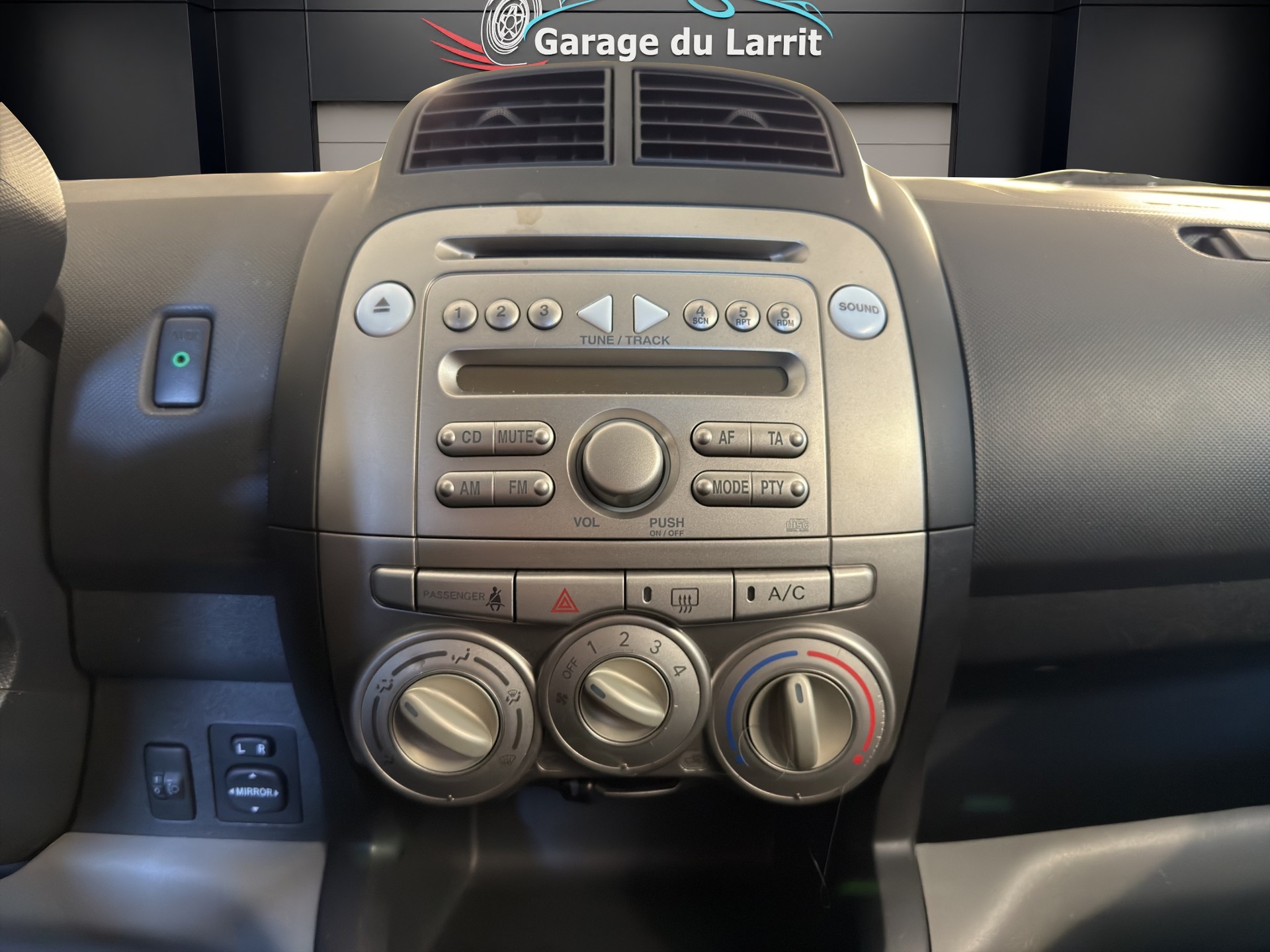 DAIHATSU Sirion 1.3-image-12