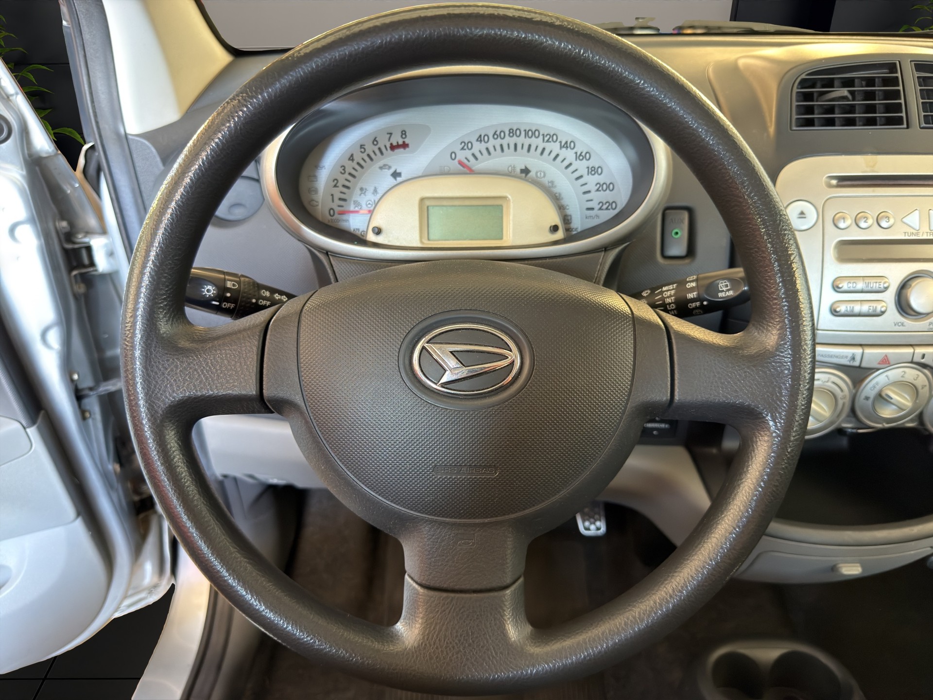 DAIHATSU Sirion 1.3-image-9