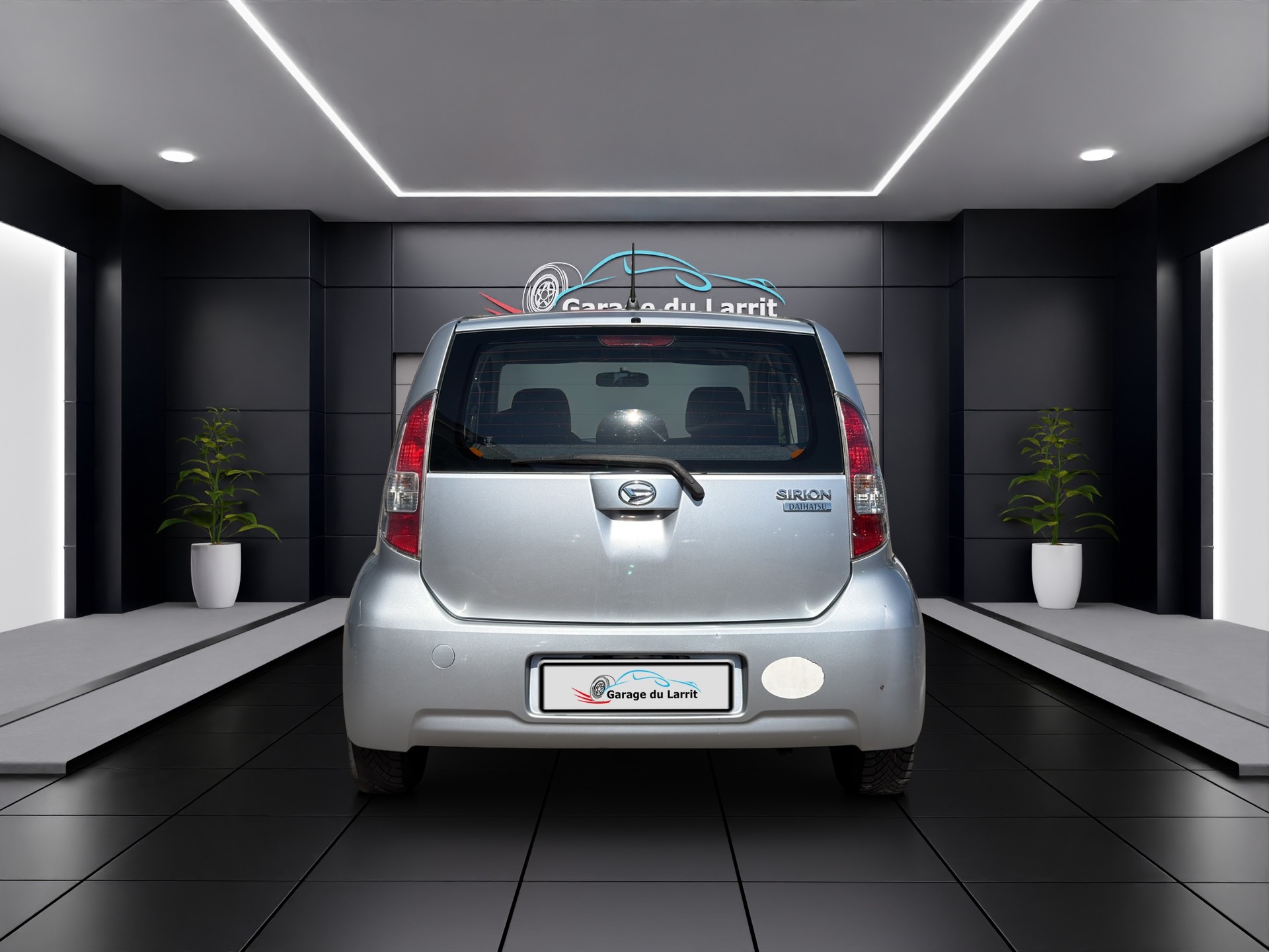 DAIHATSU Sirion 1.3-showroom-element-3