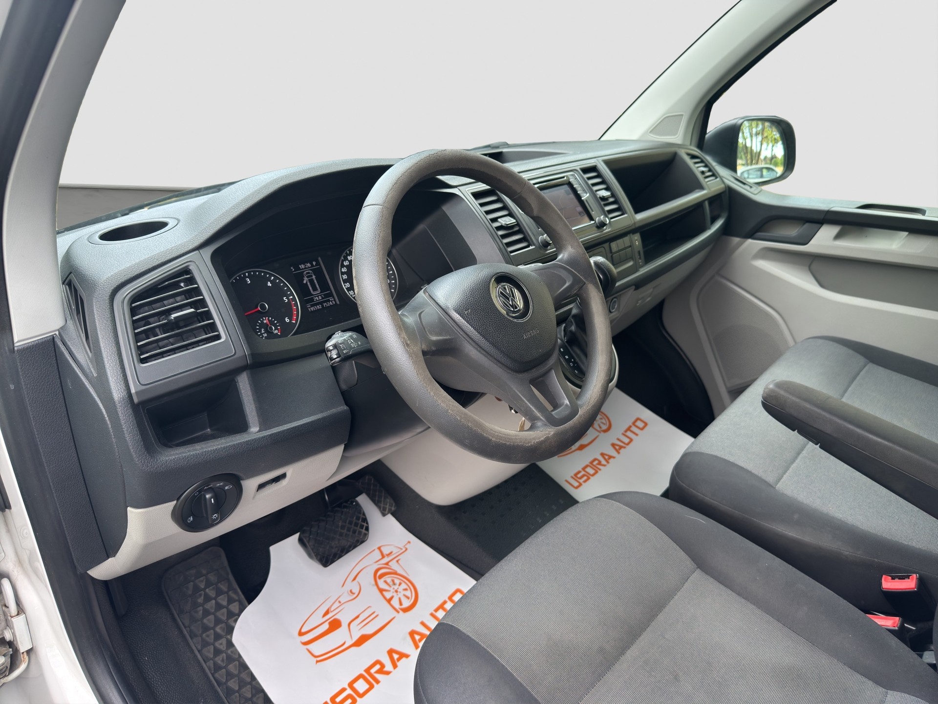 VW T6-image-11