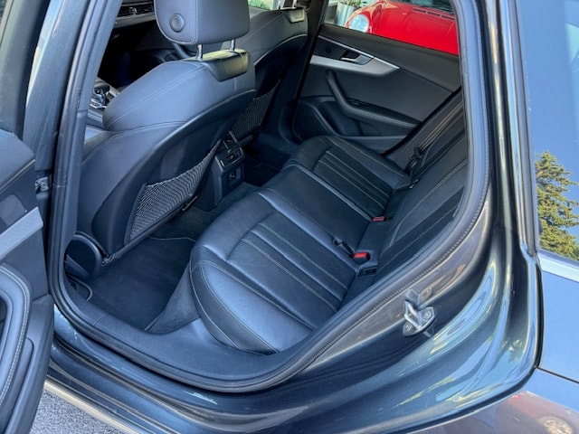 AUDI A4 Avant 40 TDI S line quattro S-tronic-image-9