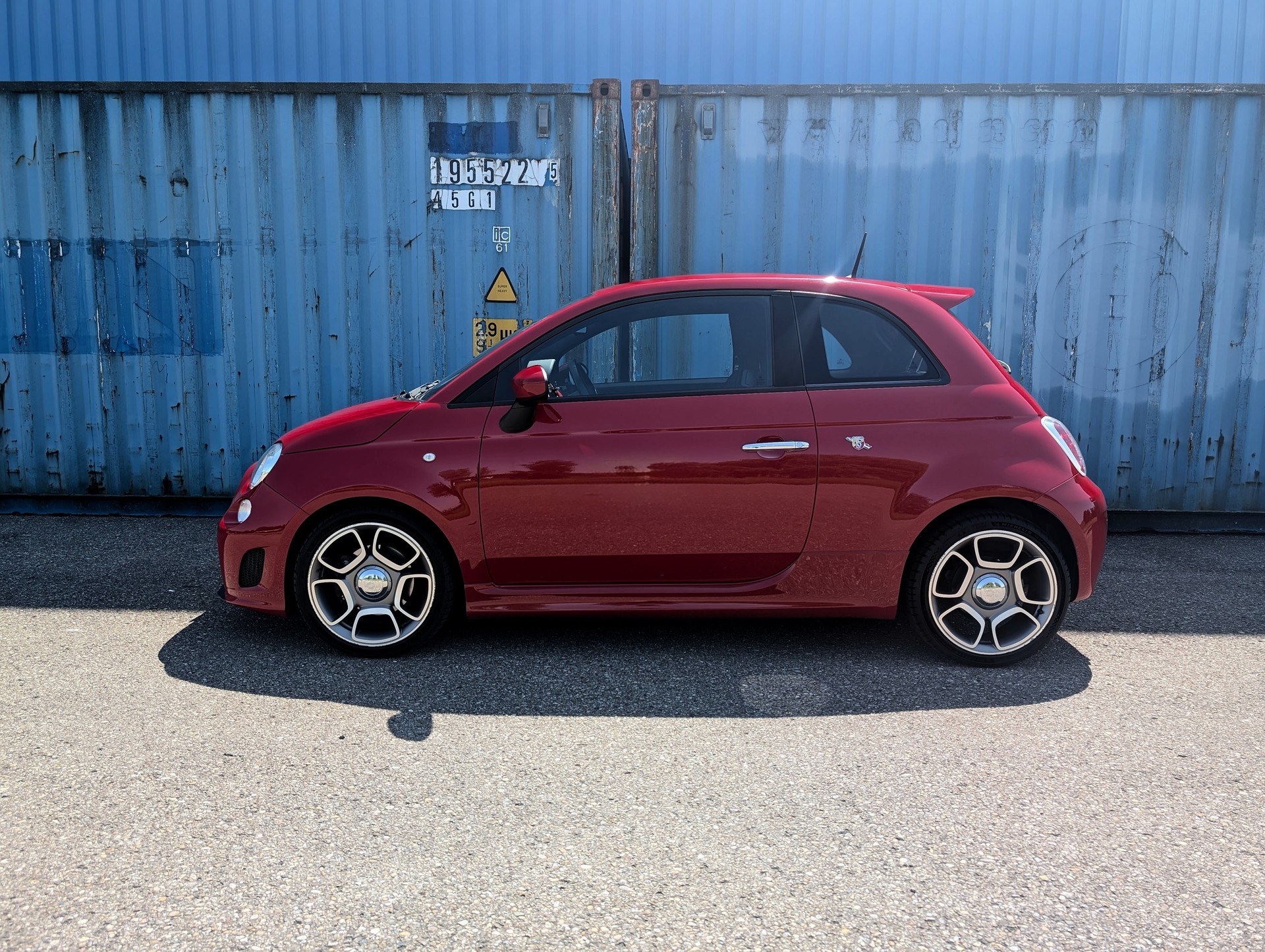 FIAT 500 Abarth-image-3