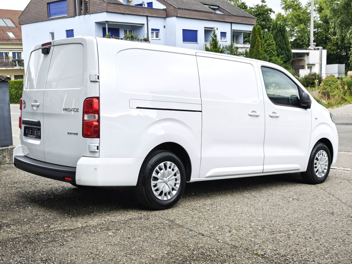 TOYOTA PROACE Van L2 Long 75KWh Advanced TOP-image-4