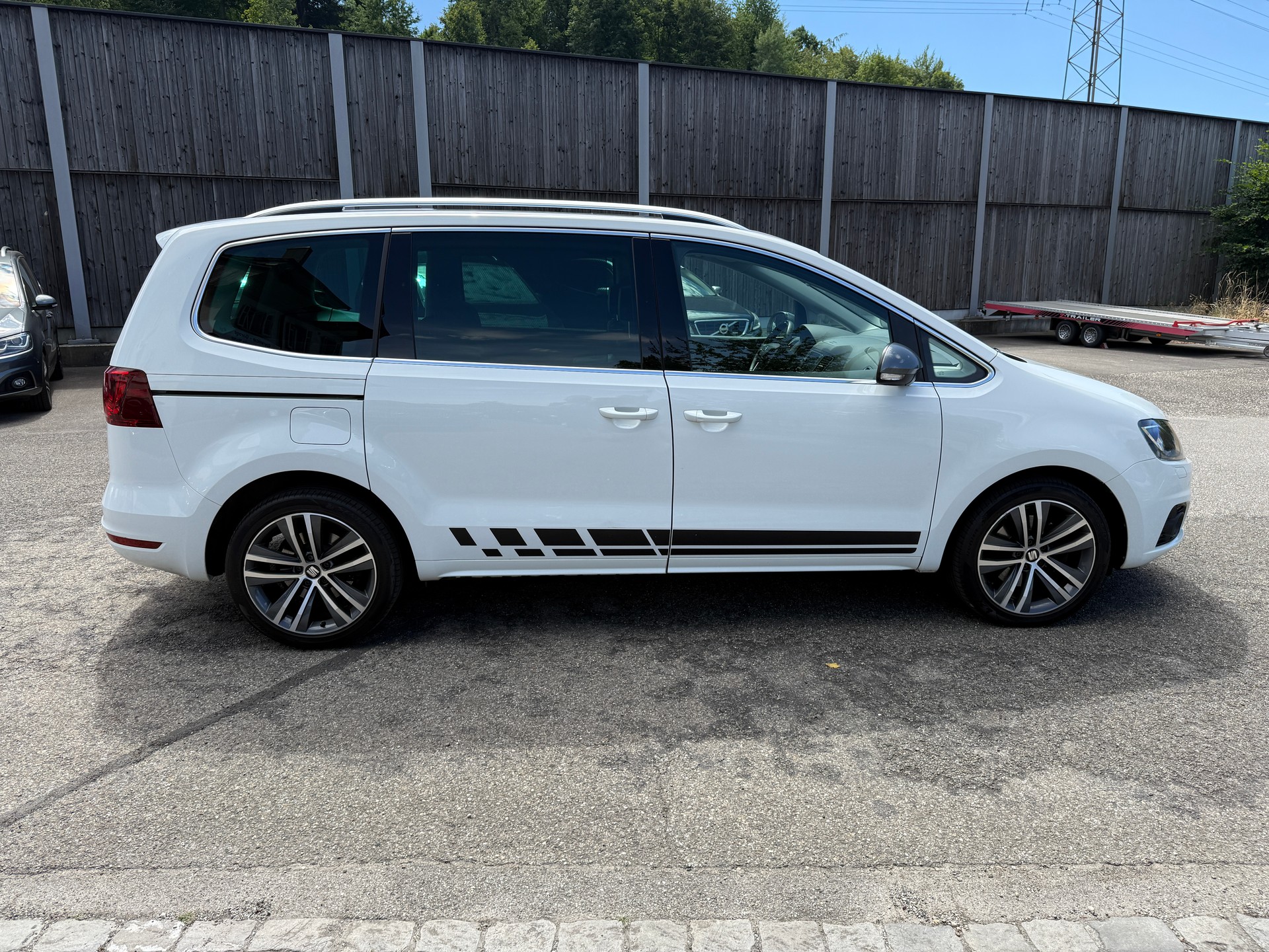 SEAT Alhambra 2.0 TDI Hola FR DSG-image-5