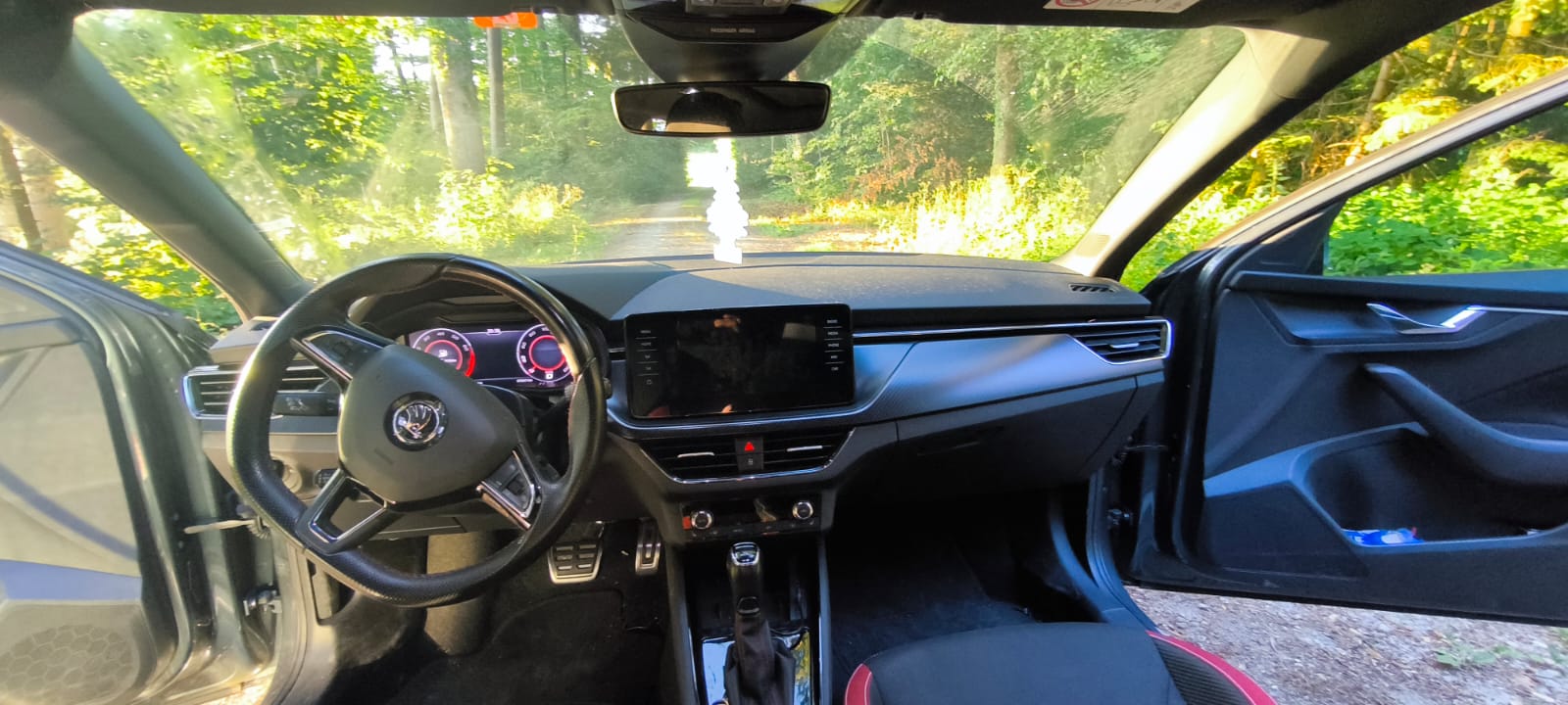 SKODA 1.0 TSI 115 Monte Carlo DSG-image-3