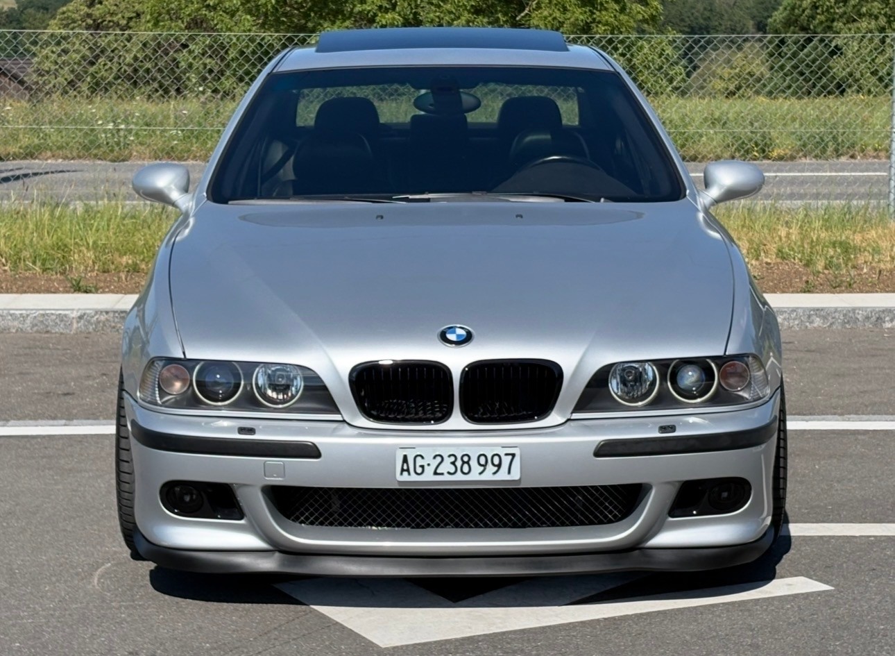 BMW M5 E39 | aus 3. Hand | ab MFK-image-4