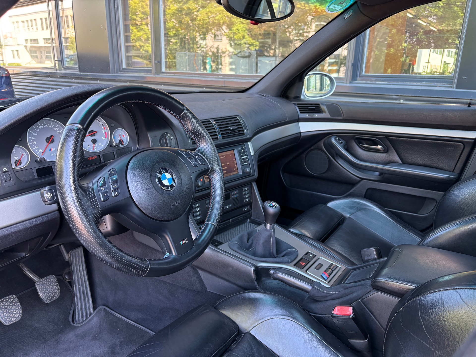 BMW M5 E39 | aus 3. Hand | ab MFK-image-11