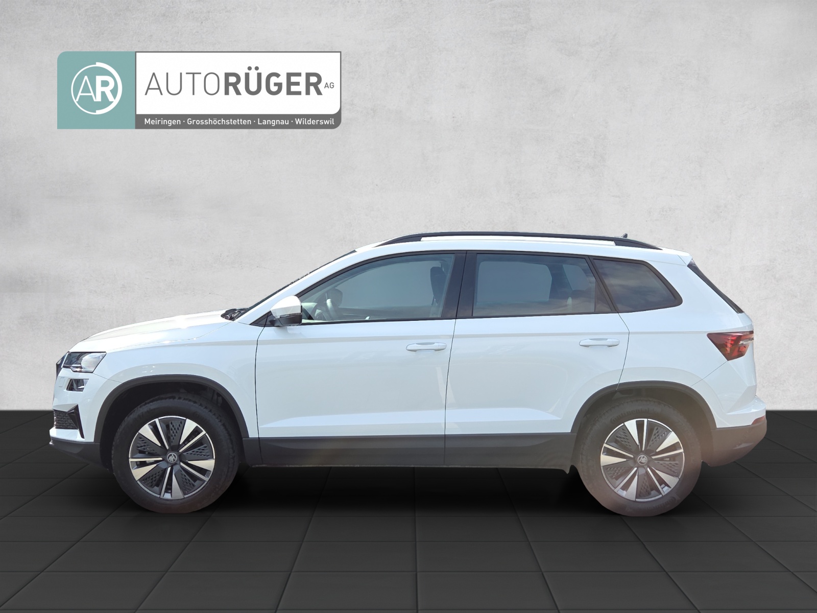 SKODA Karoq 2.0 TDI CR Dynamic 4x4 DSG-image-2