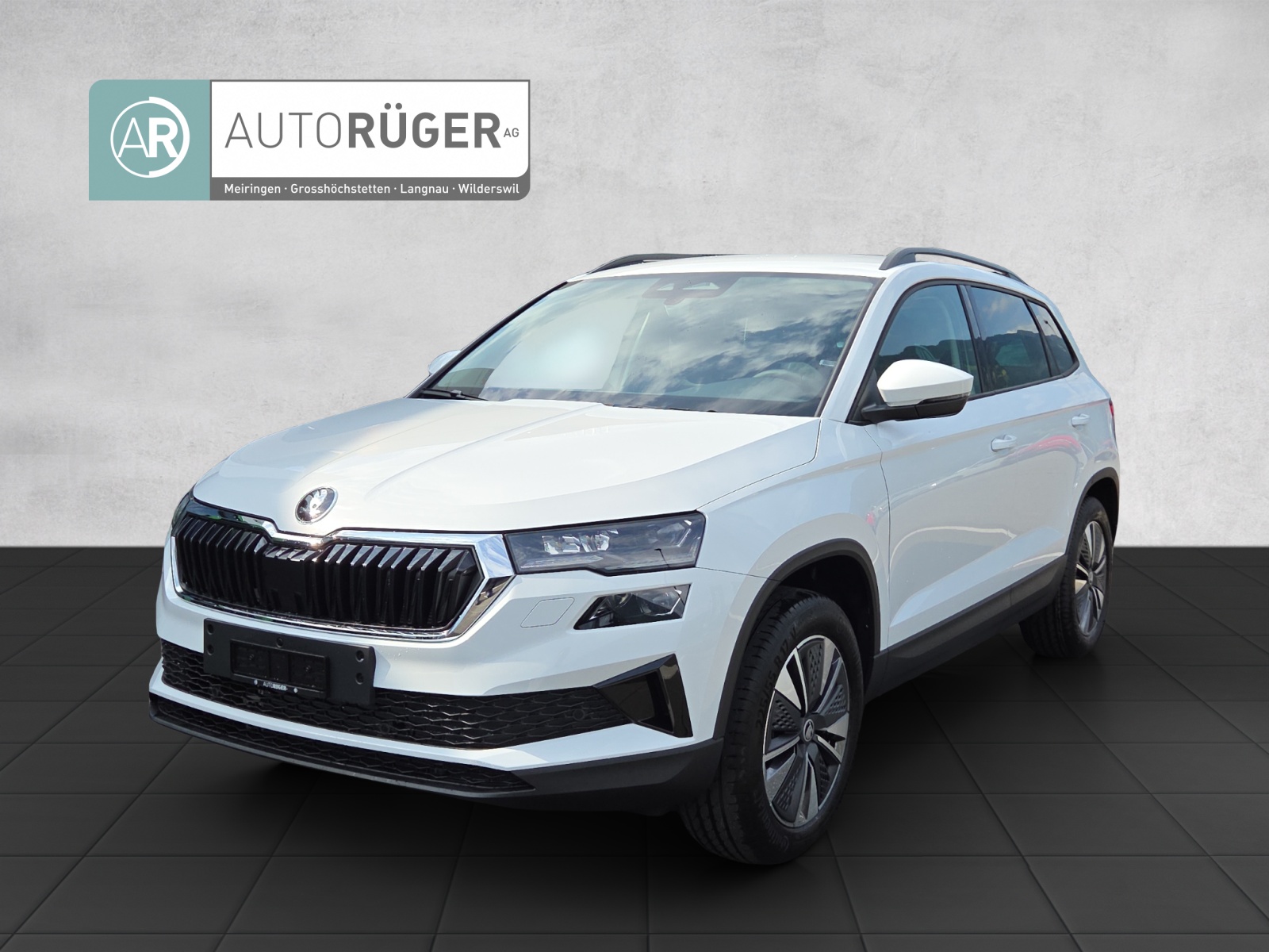 SKODA Karoq 2.0 TDI CR Dynamic 4x4 DSG-image-0