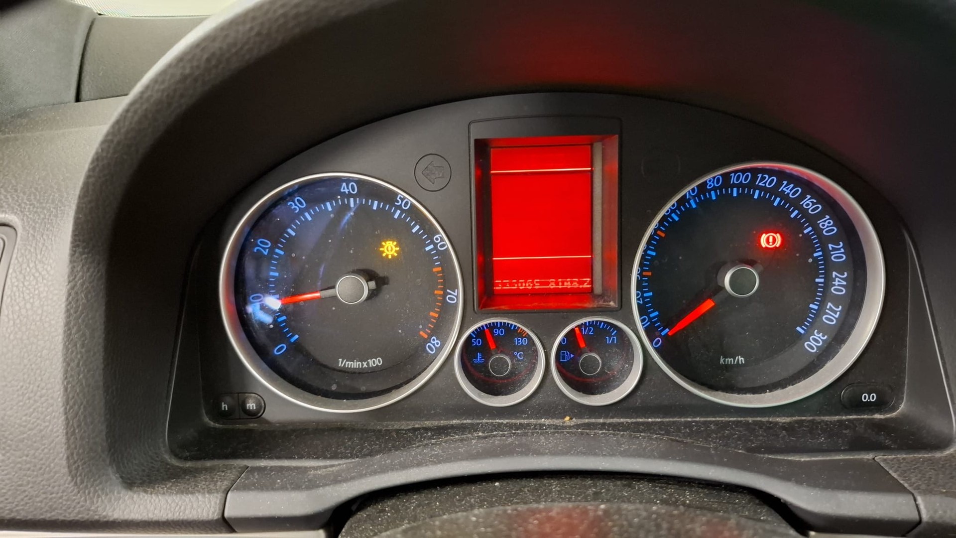 VW Golf 2.0 TFSI GTI-image-14