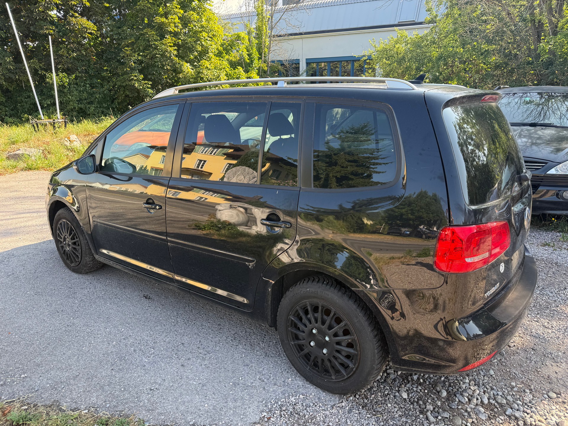 VW Touran 2.0 TDI Comfortline-image-3