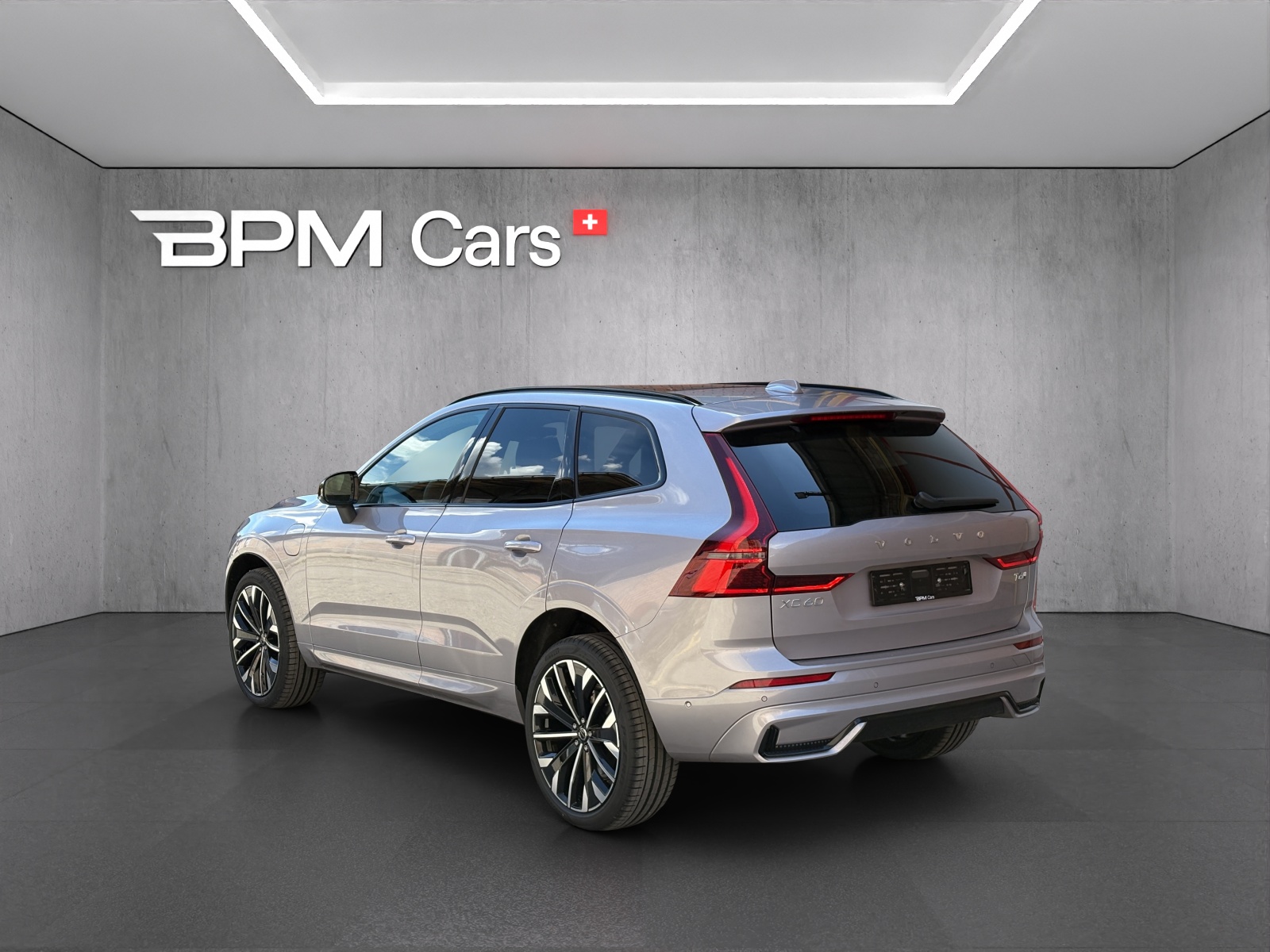 Image VOLVO XC60 XC60 T6 eAWD PluginHybrid Ultra Dark Geartronic