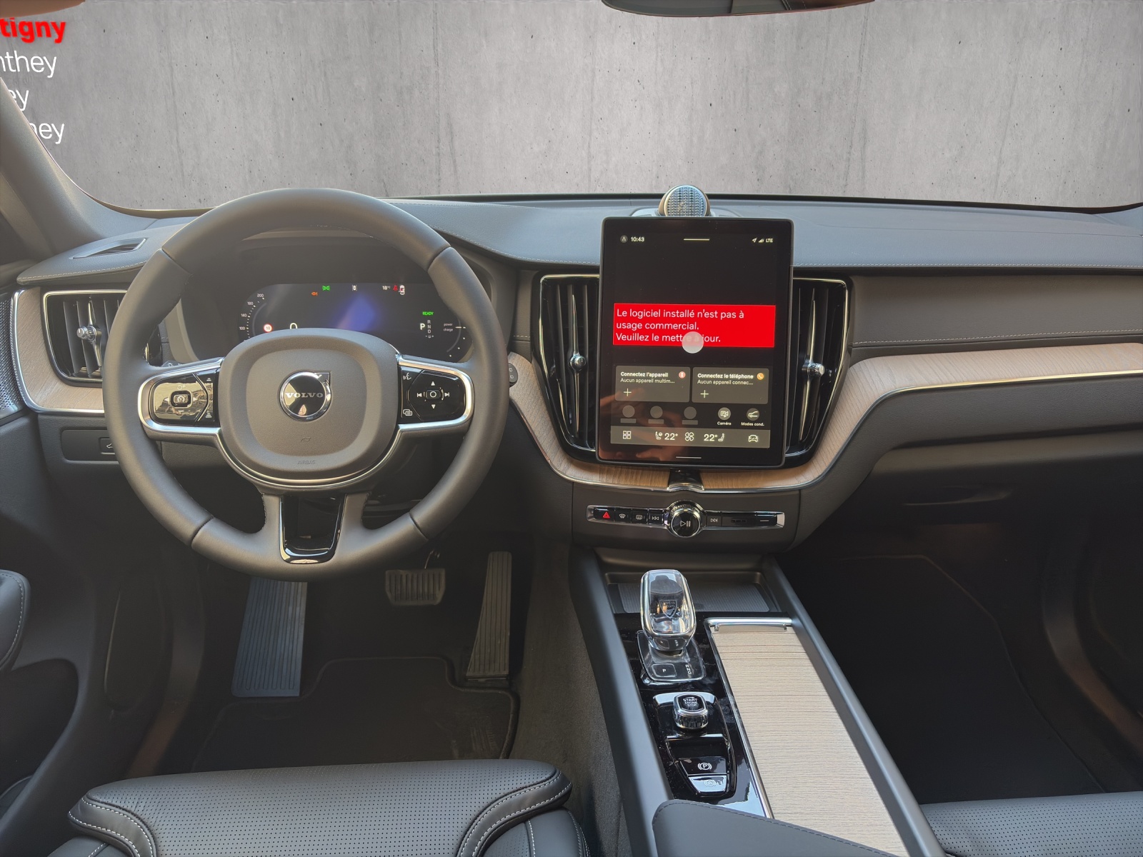VOLVO XC60 T6 eAWD PluginHybrid Ultra Dark Geartronic-image-12