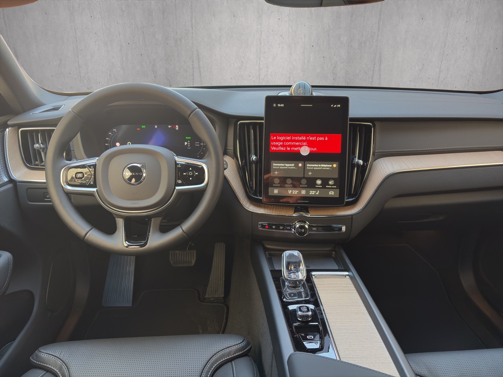 Image VOLVO XC60 XC60 T6 eAWD PluginHybrid Ultra Dark Geartronic