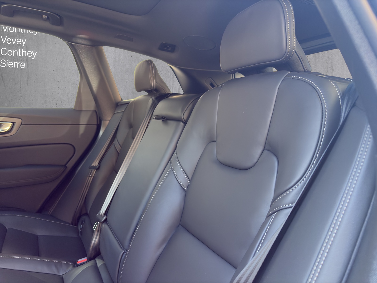 VOLVO XC60 T6 eAWD PluginHybrid Ultra Dark Geartronic-image-13