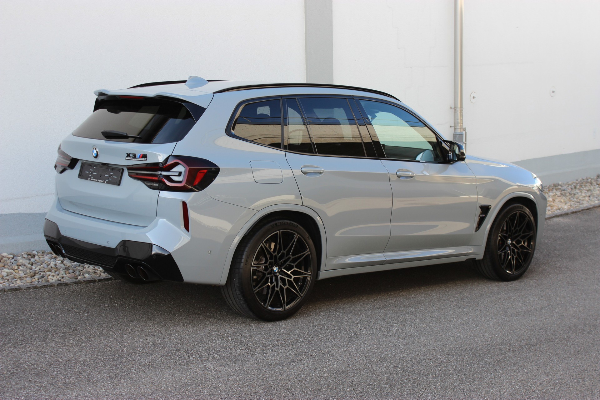 BMW X3 xDrive M Competition *BROOKLYN GRAU METALLIC*-image-4