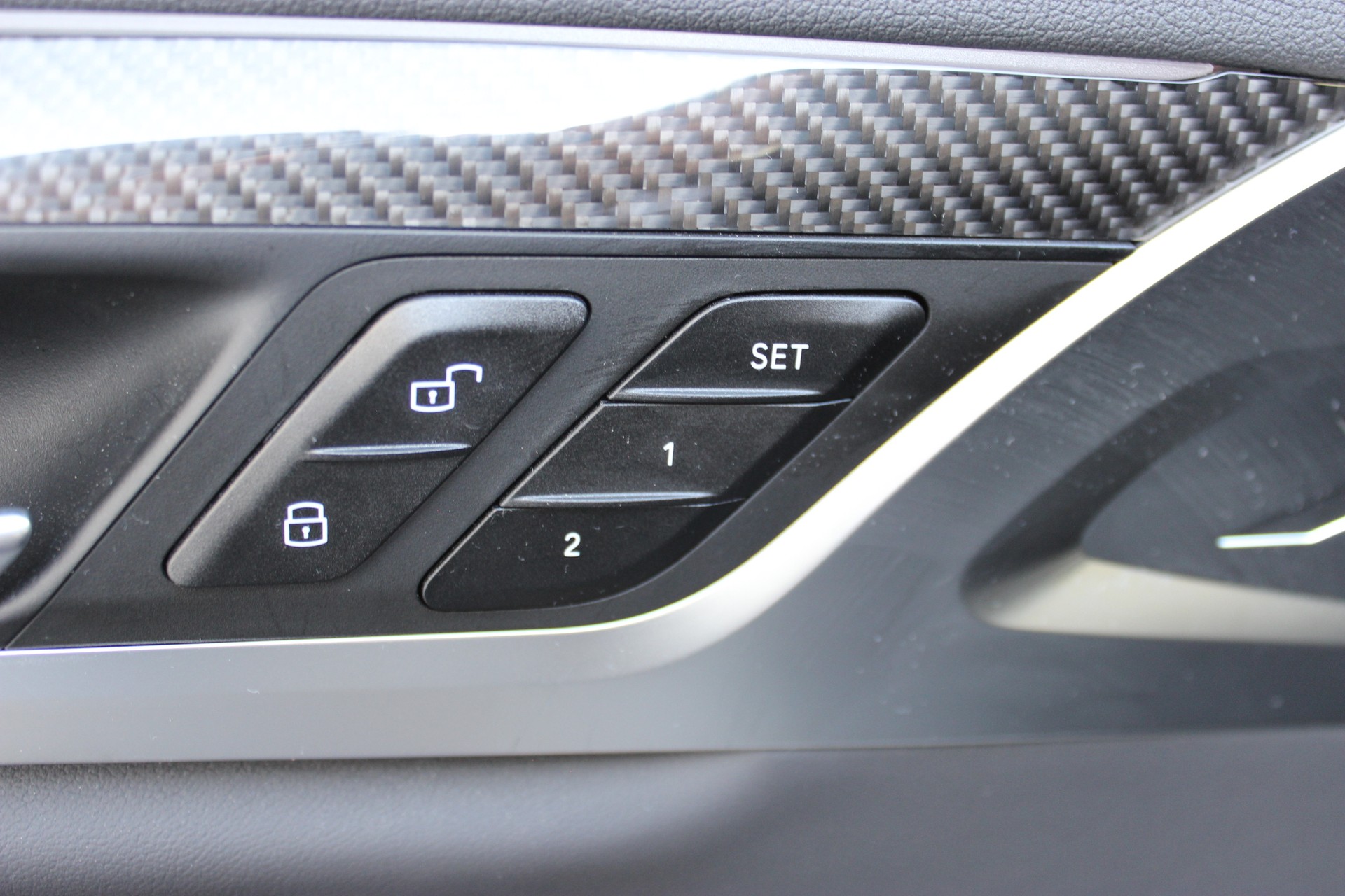 BMW X3 xDrive M Competition *BROOKLYN GRAU METALLIC*-image-24