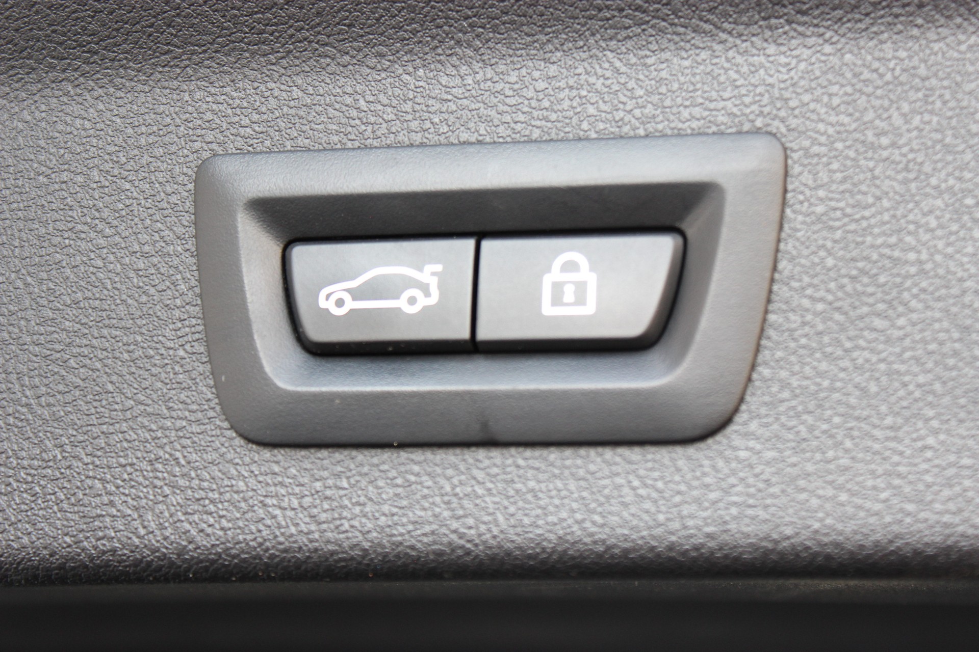 BMW X3 xDrive M Competition *BROOKLYN GRAU METALLIC*-image-10