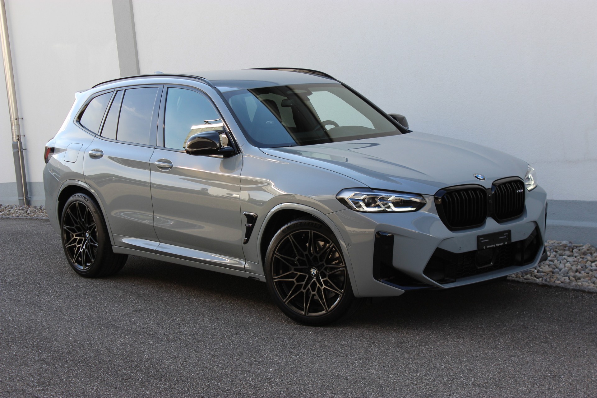 BMW X3 xDrive M Competition *BROOKLYN GRAU METALLIC*-showroom-element-2