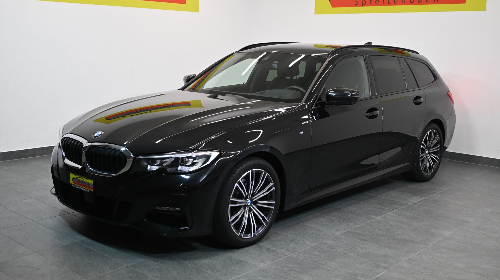 BMW 320d xDrive 48V Touring M Sport Steptronic-image-1