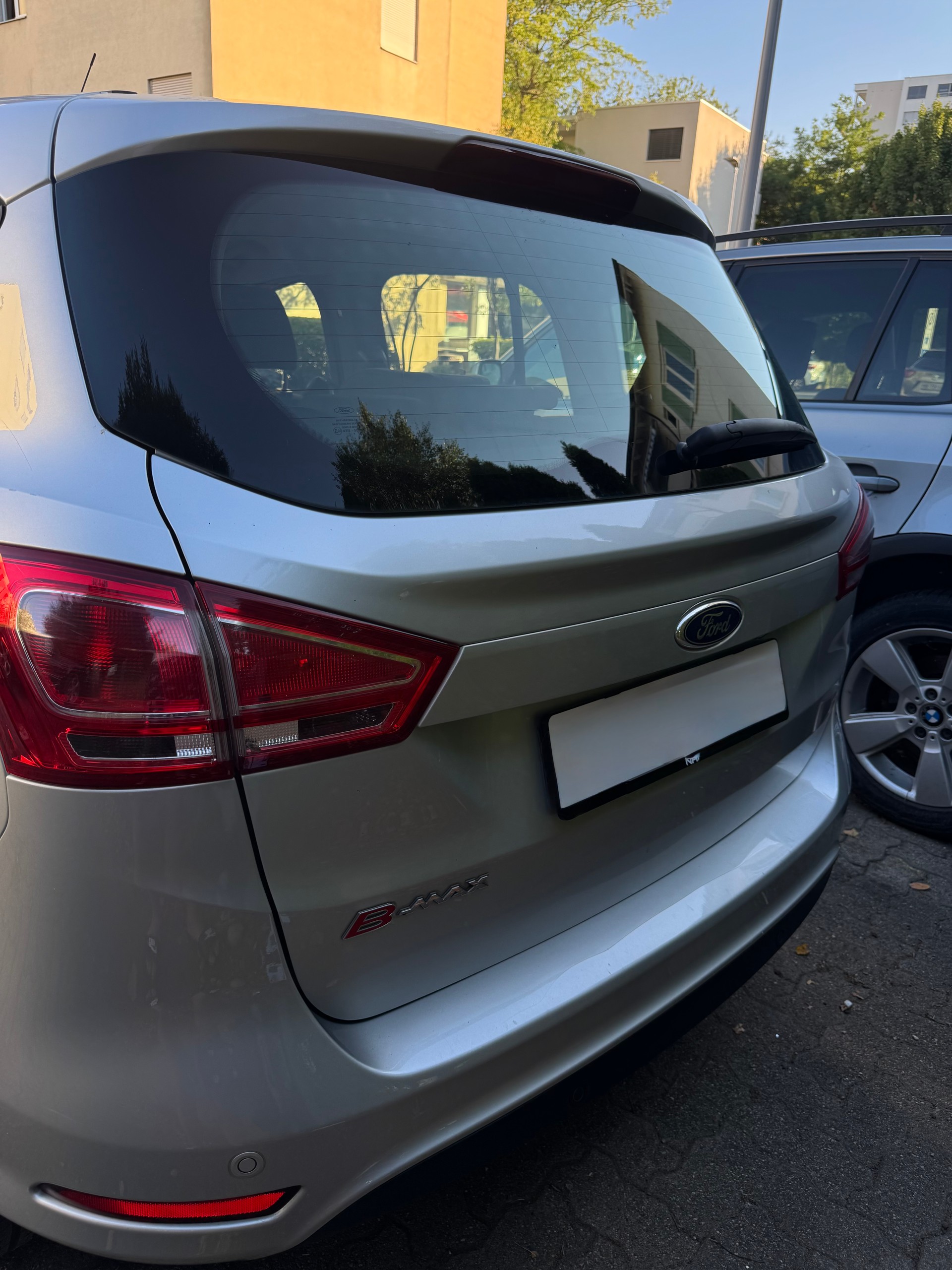 FORD 1.6i Ti-VCT Titanium X FPS-image-3