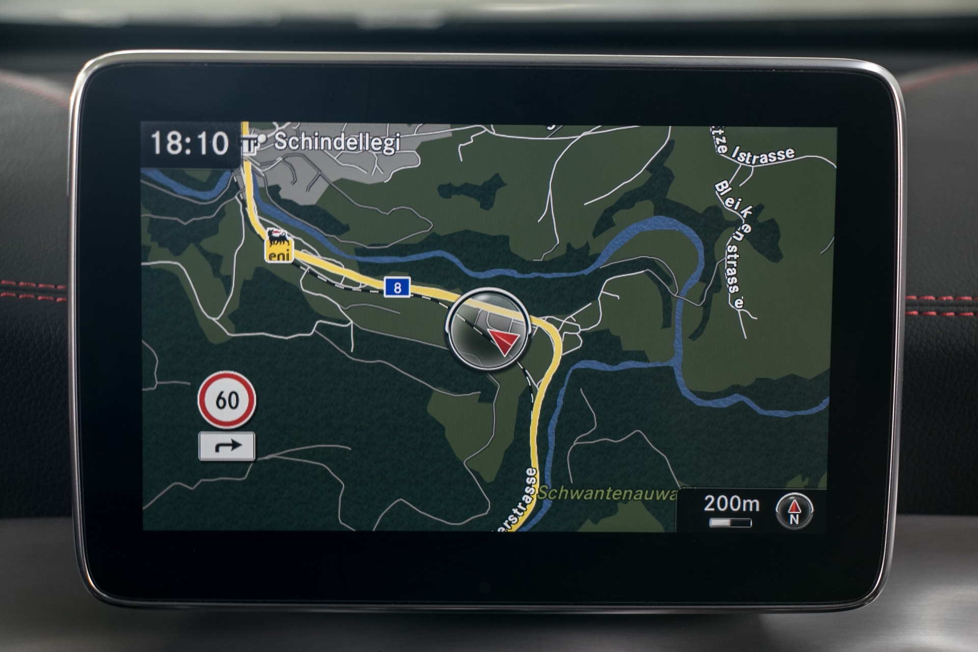 MERCEDES-BENZ CLA Shooting Brake 45 AMG 4Matic Speedshift-image-5