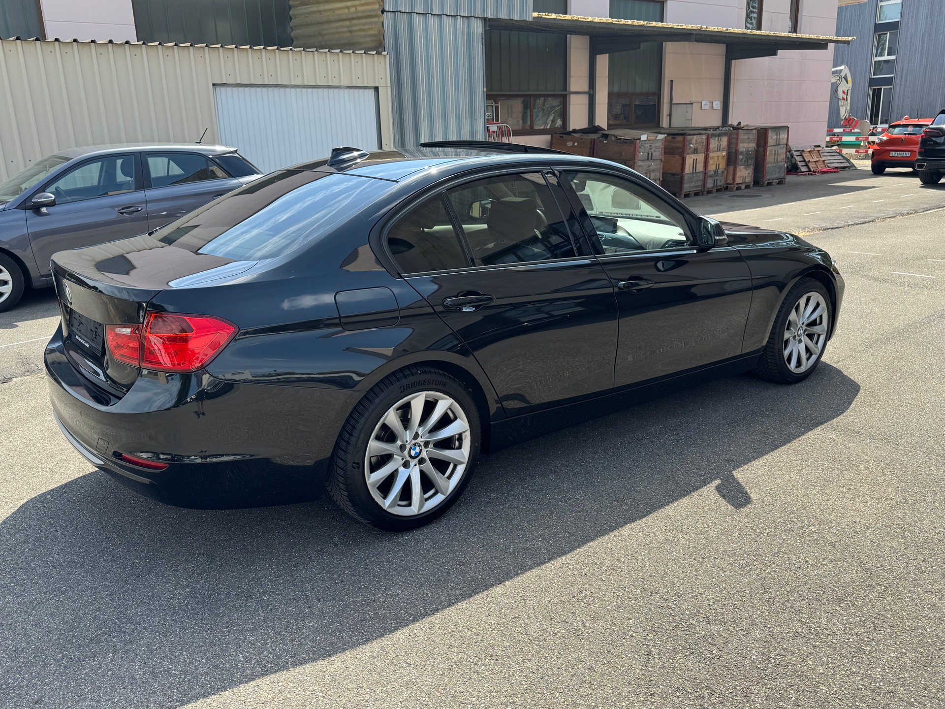 BMW 320d Modern Line Steptronic-image-2