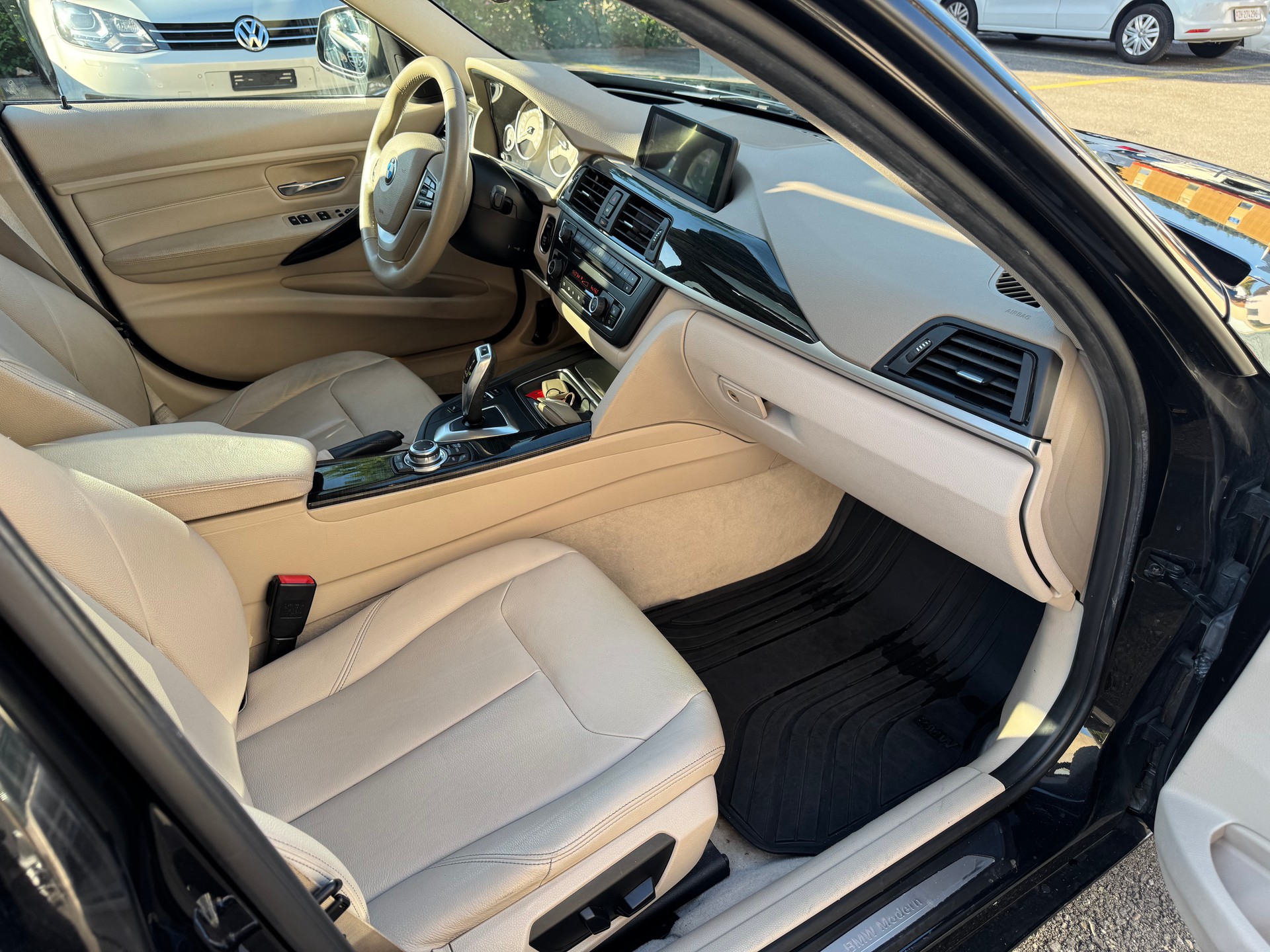 BMW 320d Modern Line Steptronic-image-9