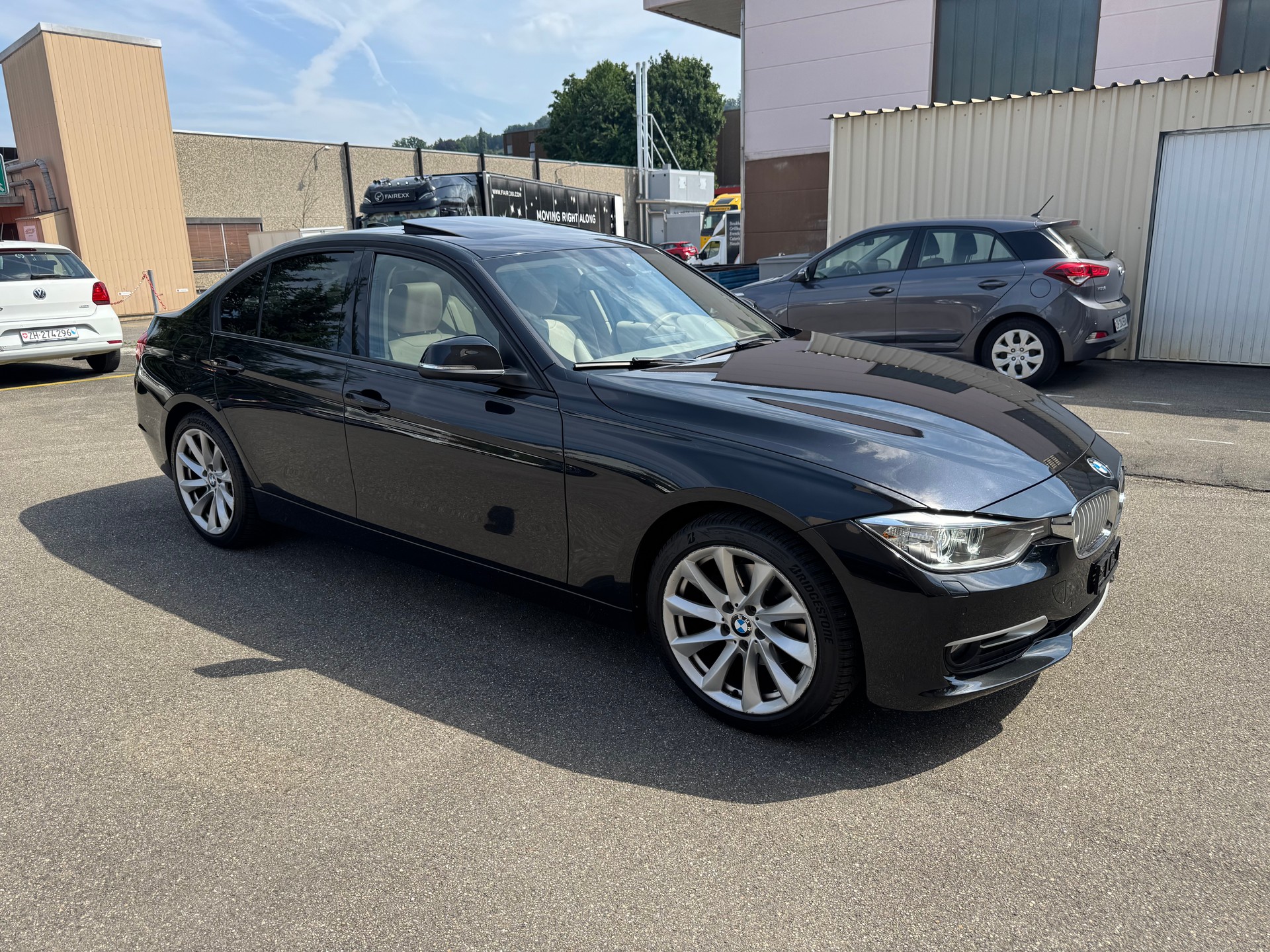 BMW 320d Modern Line Steptronic-image-1