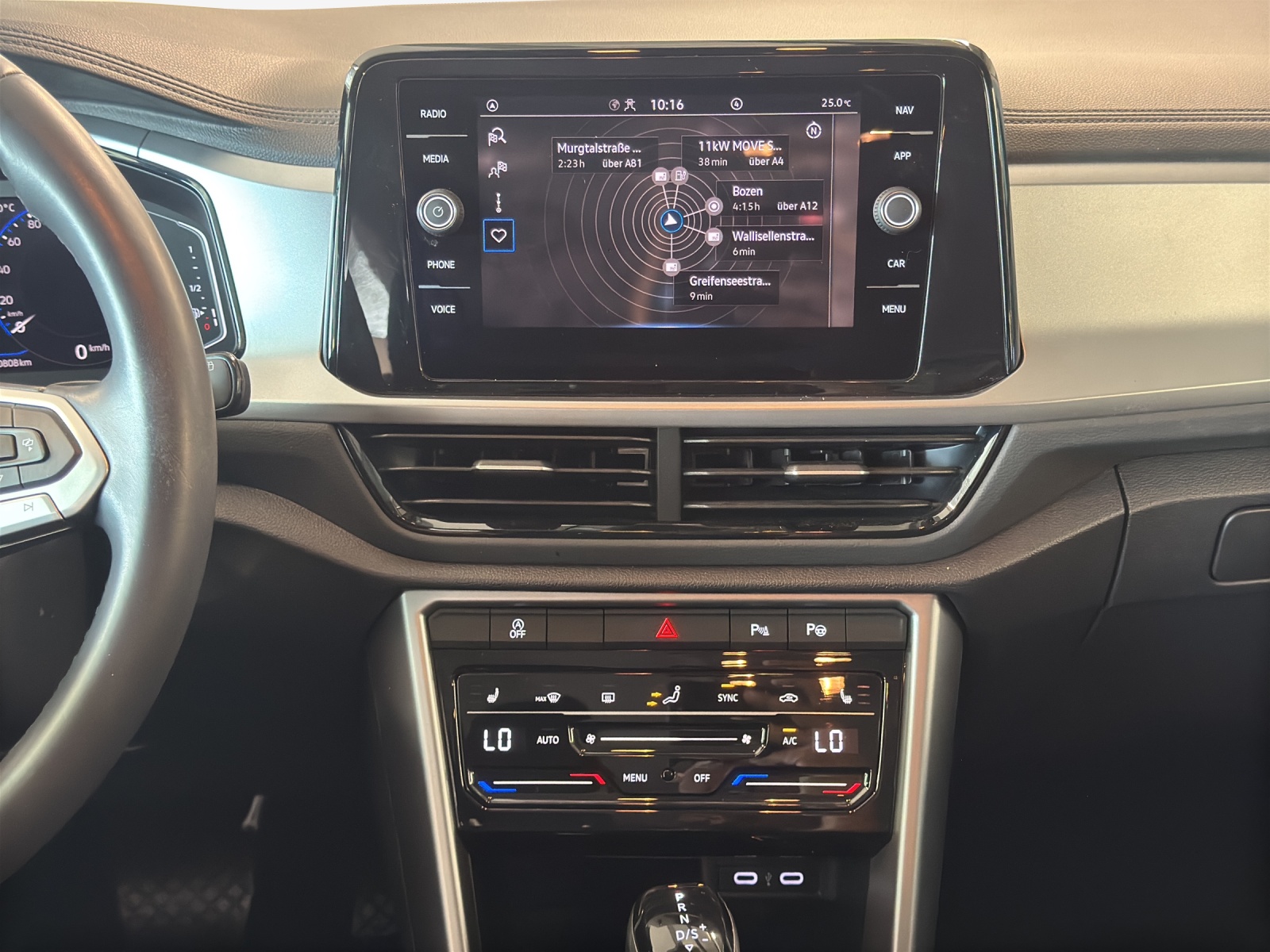 VW T-Roc 1.5 TSI EVO Life DSG-image-10