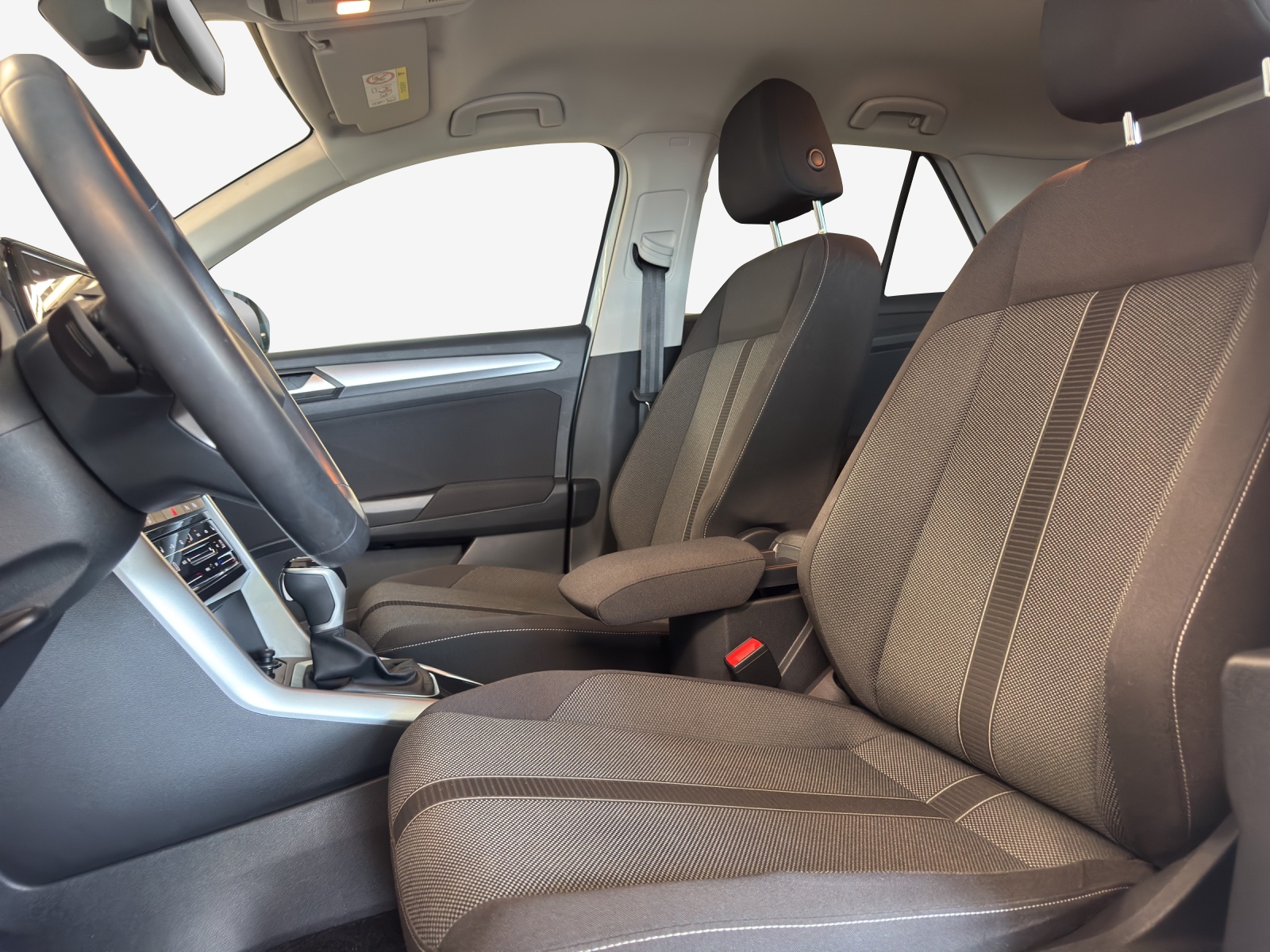 VW T-Roc 1.5 TSI EVO Life DSG-image-7