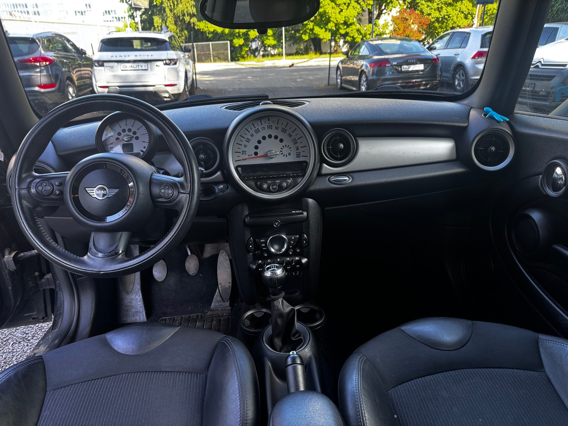 MINI Cooper-image-5