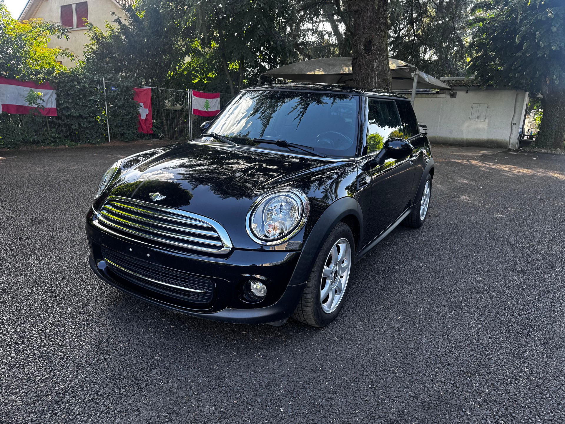 MINI Cooper-image-1