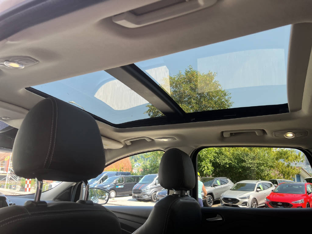 FORD Kuga 2.0 TDCi 180 Titanium S-image-10