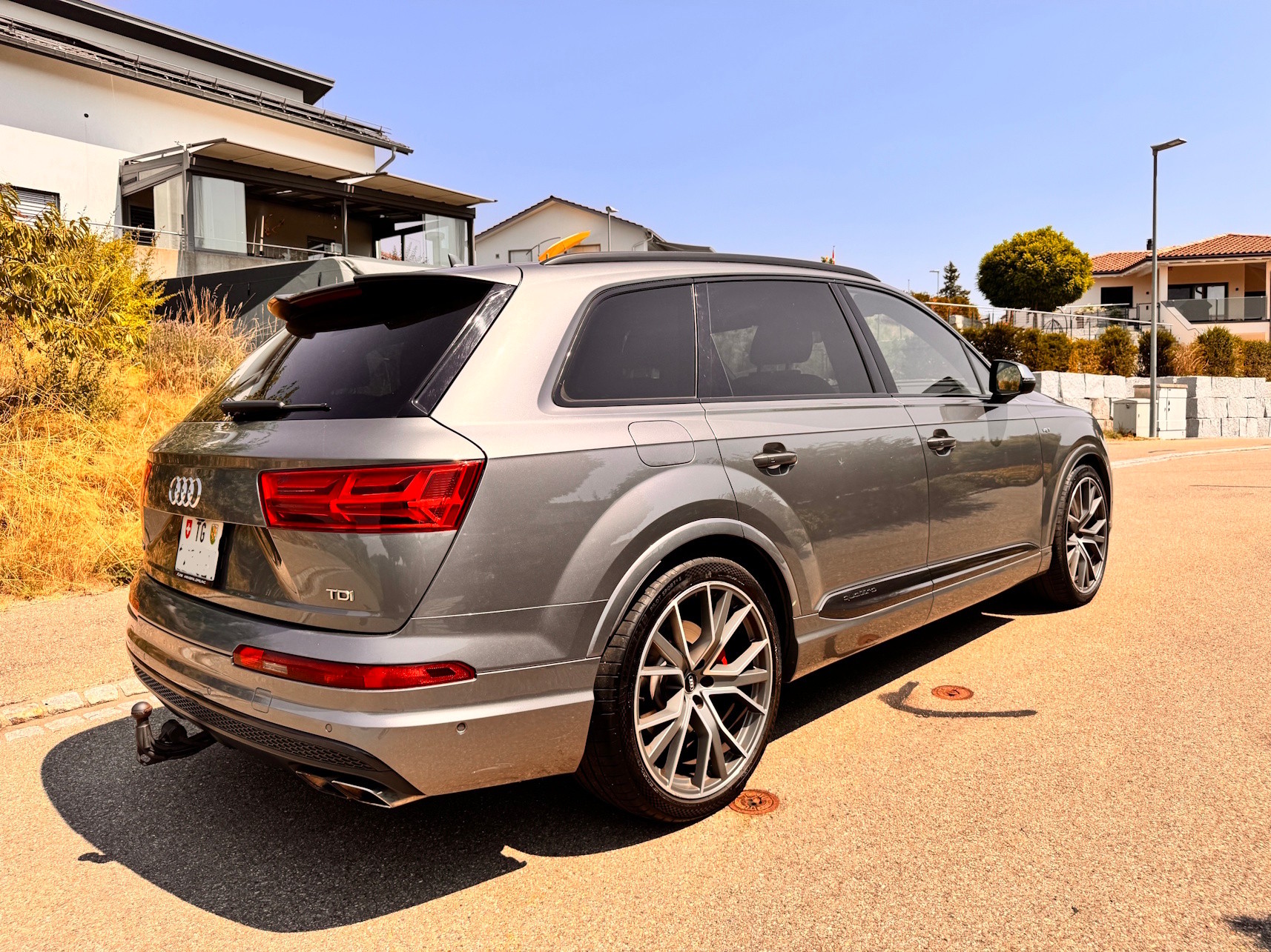 AUDI SQ7 4.0 TDI quattro tiptronic-image-3