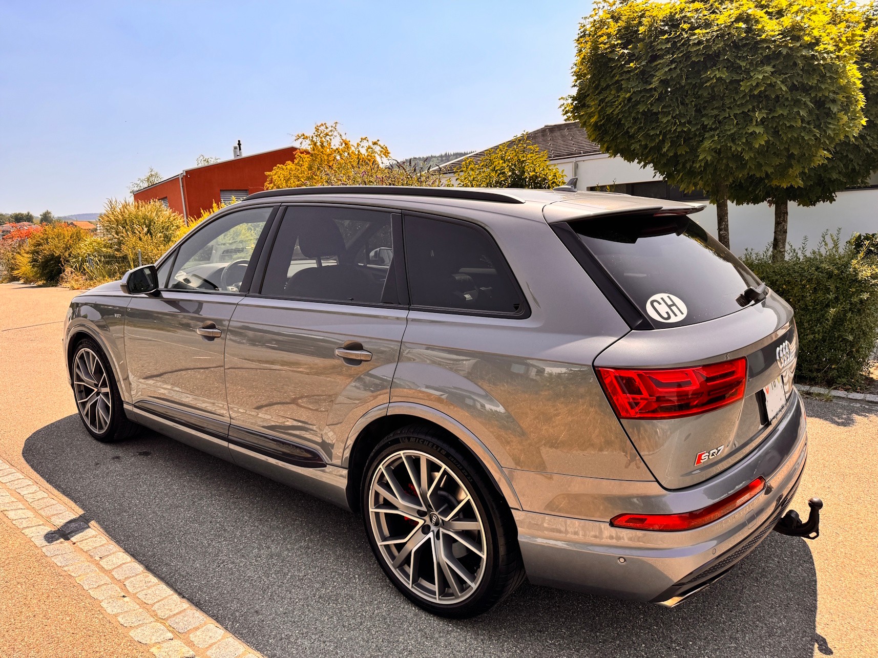 AUDI SQ7 4.0 TDI quattro tiptronic-image-2