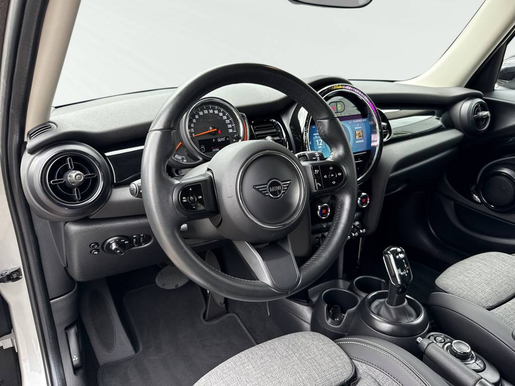 MINI Cooper Steptronic DKG-image-4
