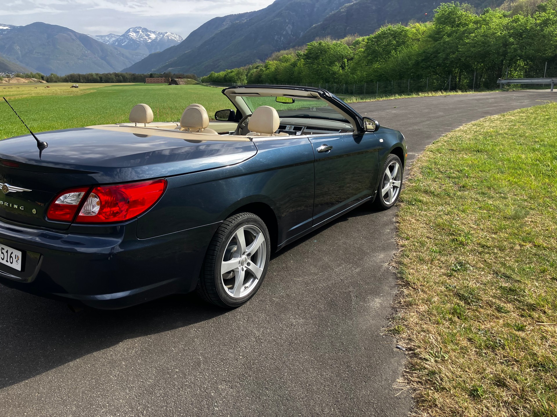 CHRYSLER 2.7 V6 24V Limited AS-image-2