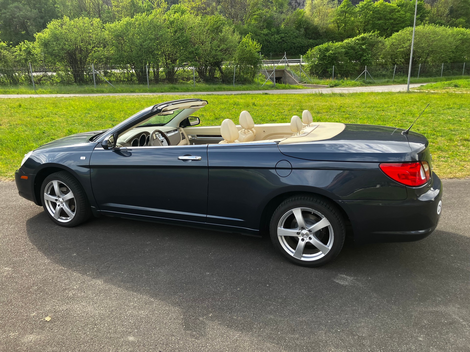 CHRYSLER 2.7 V6 24V Limited AS-image-0