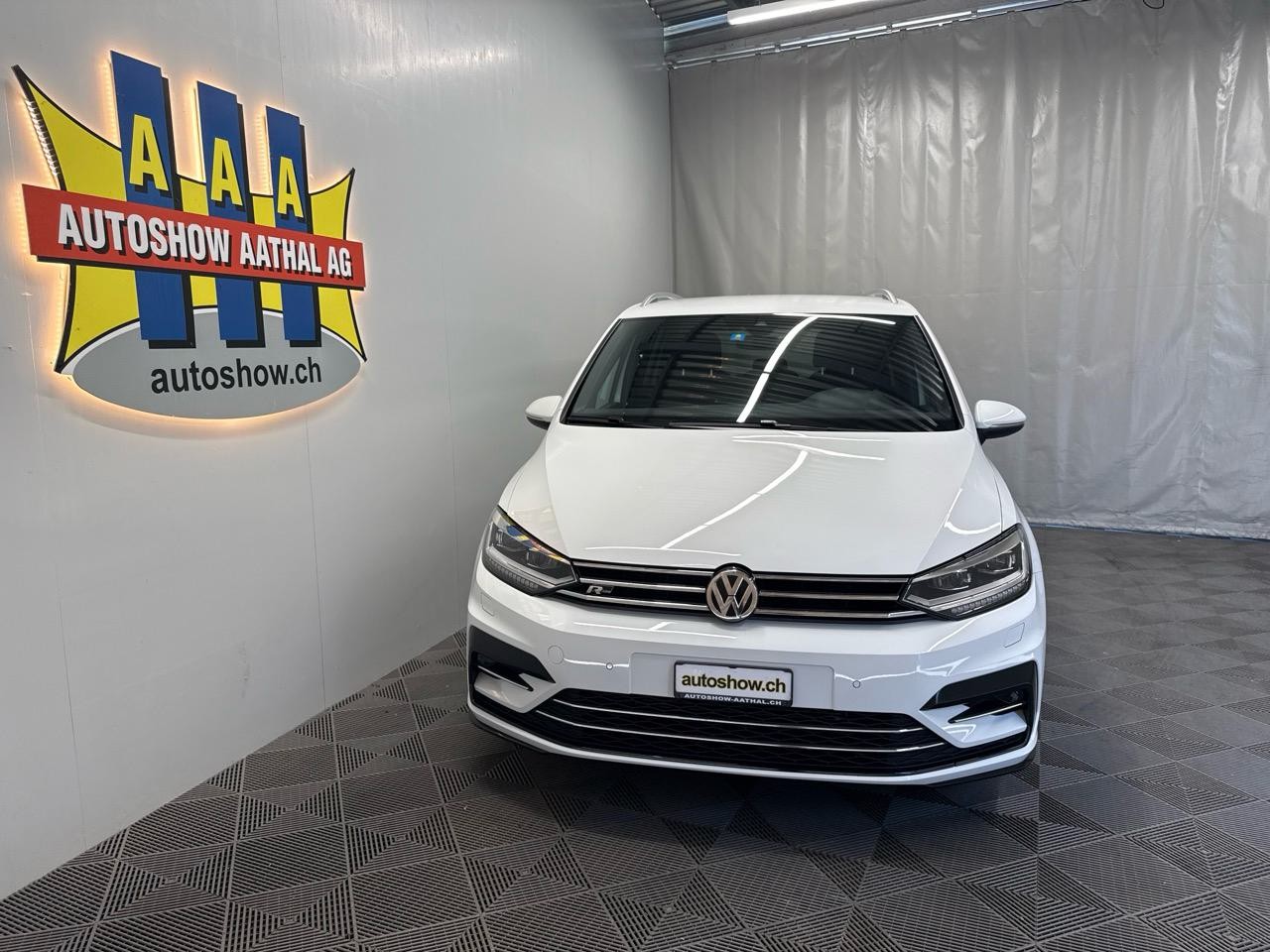 VW Touran 1.5 TSI EVO Trendline DSG-image-12